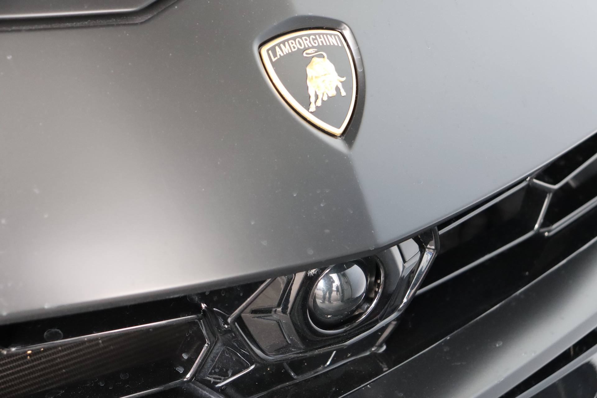 LAMBORGHINI Urus E-Gear-image-6