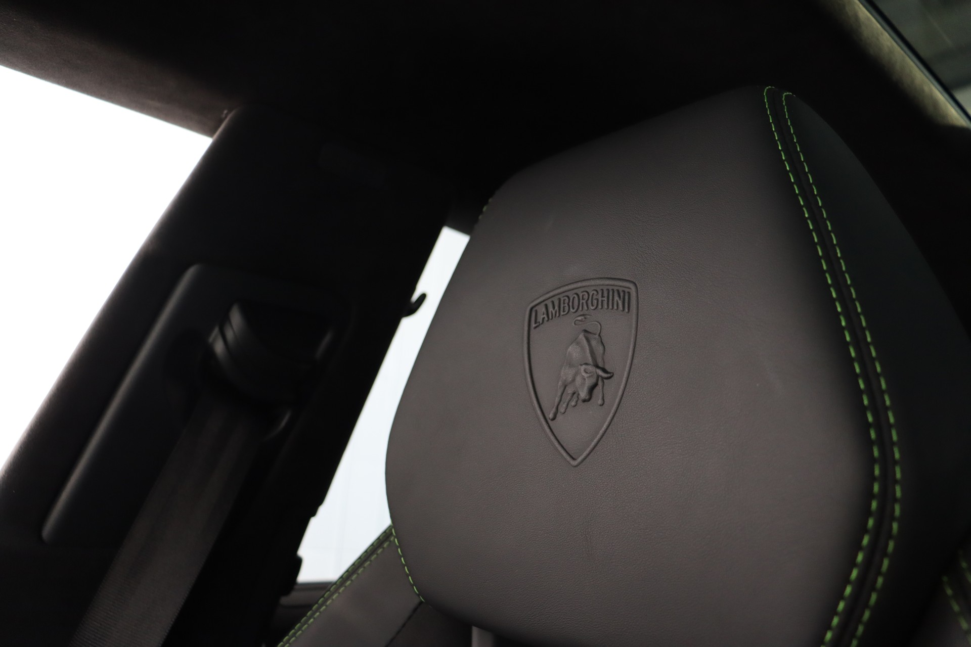 LAMBORGHINI Urus E-Gear-image-20