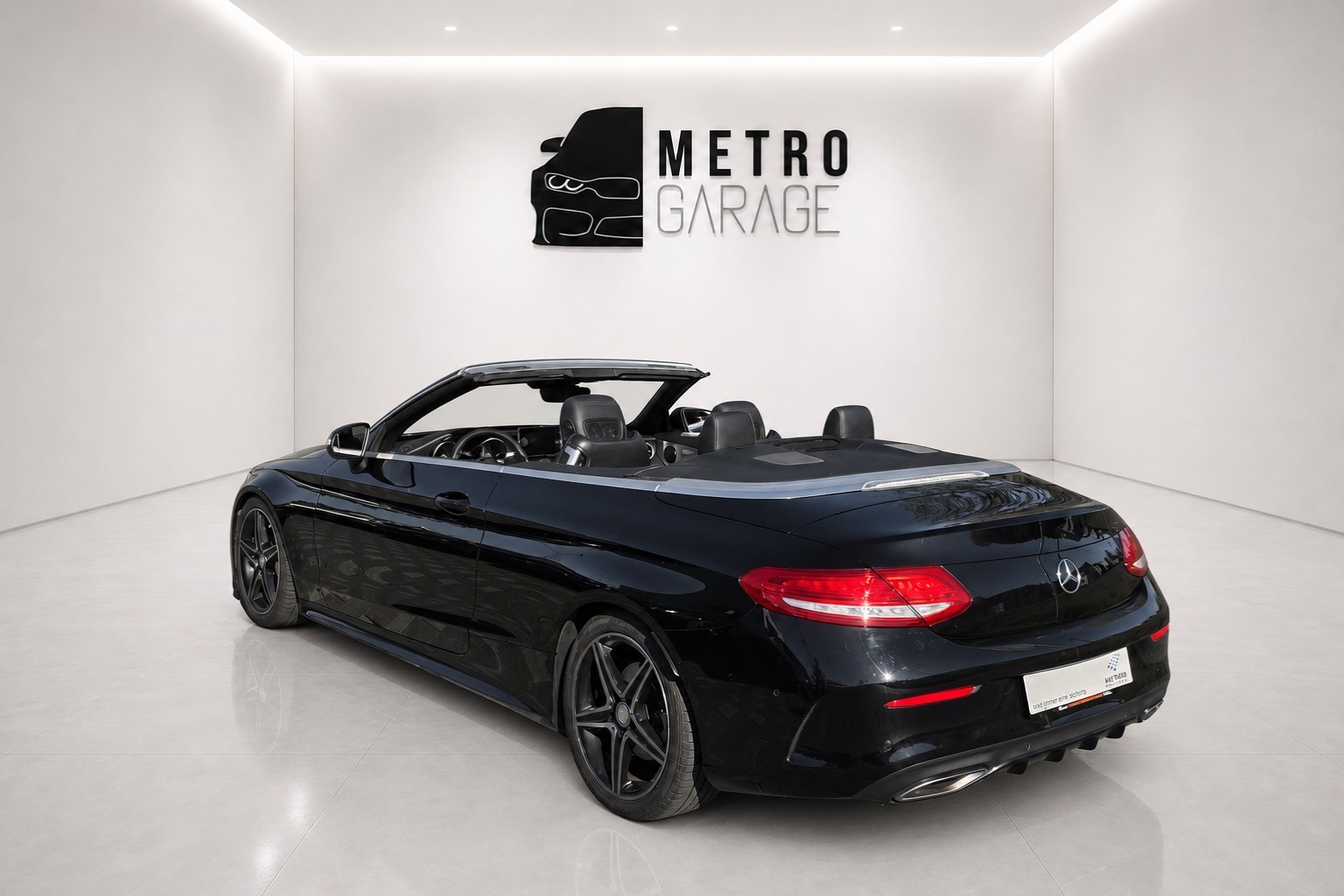 MERCEDES-BENZ C 200 Cabriolet AMG Line 9G-Tronic-image-2