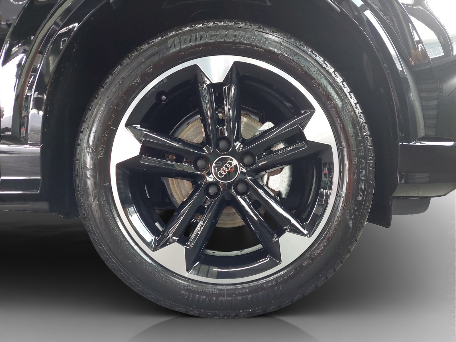 AUDI Q2 35 TFSI advanced S-tronic-image-15