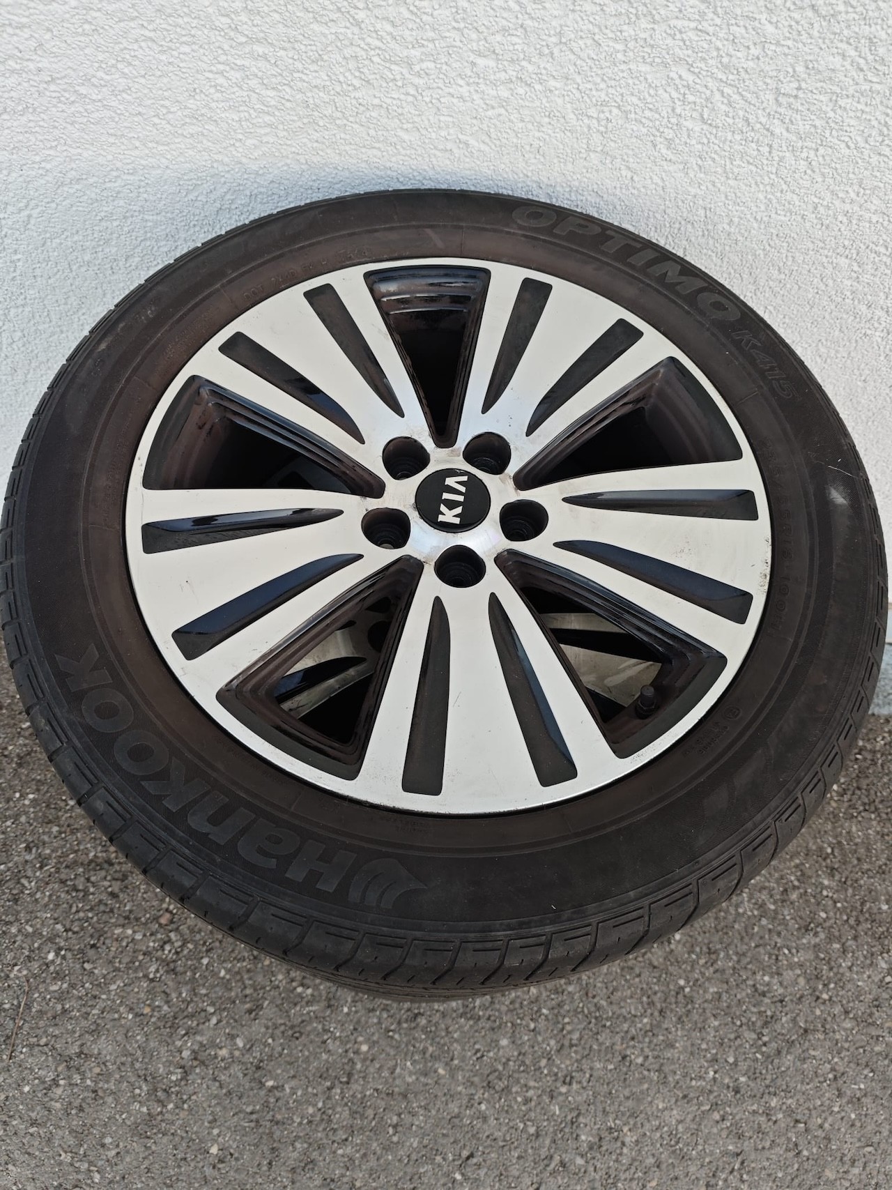 KIA Sportage 2.0 CRDi Style 4WD Automatic-image-9