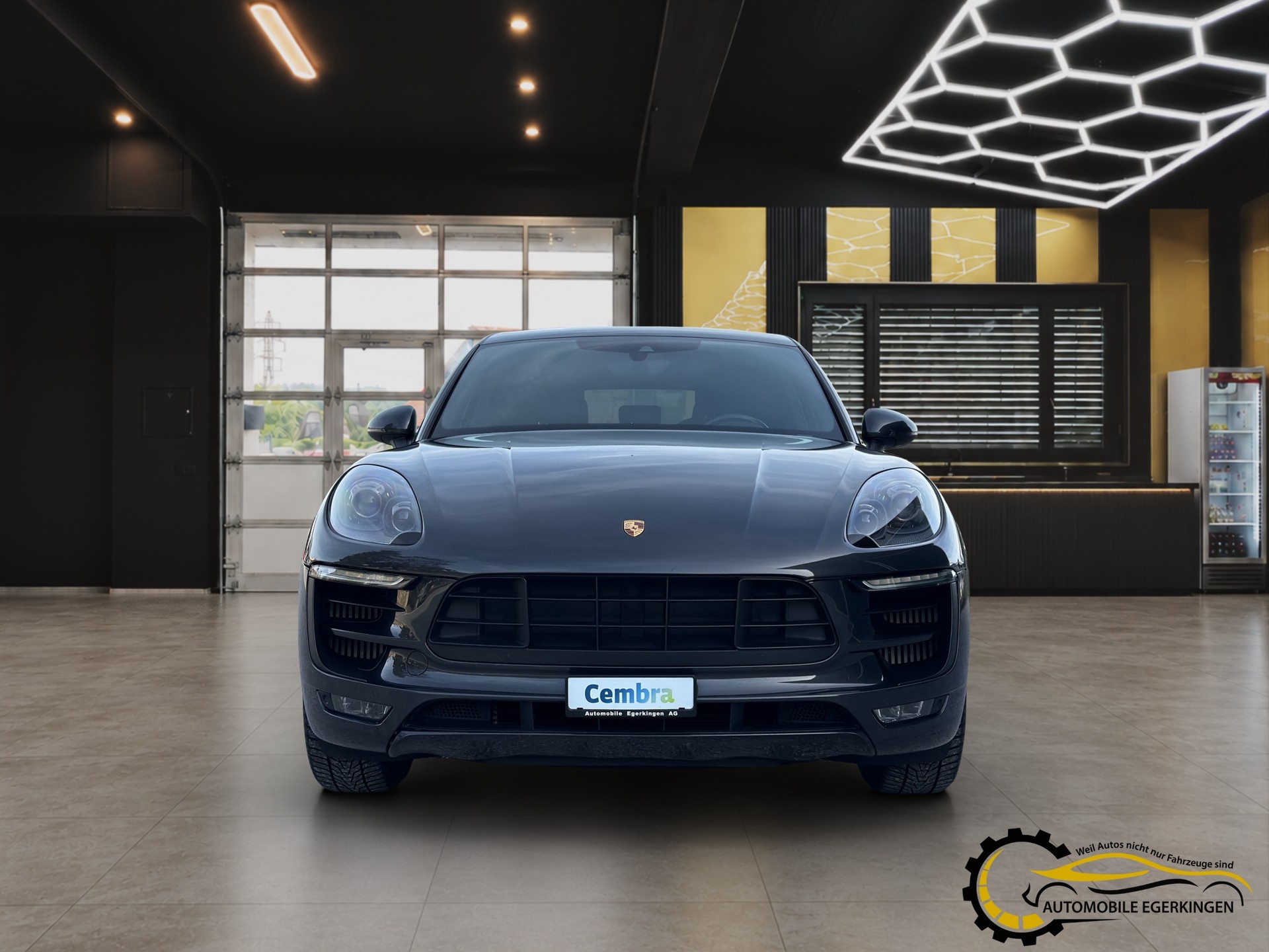 PORSCHE Macan 3.0 V6 GTS-image-1