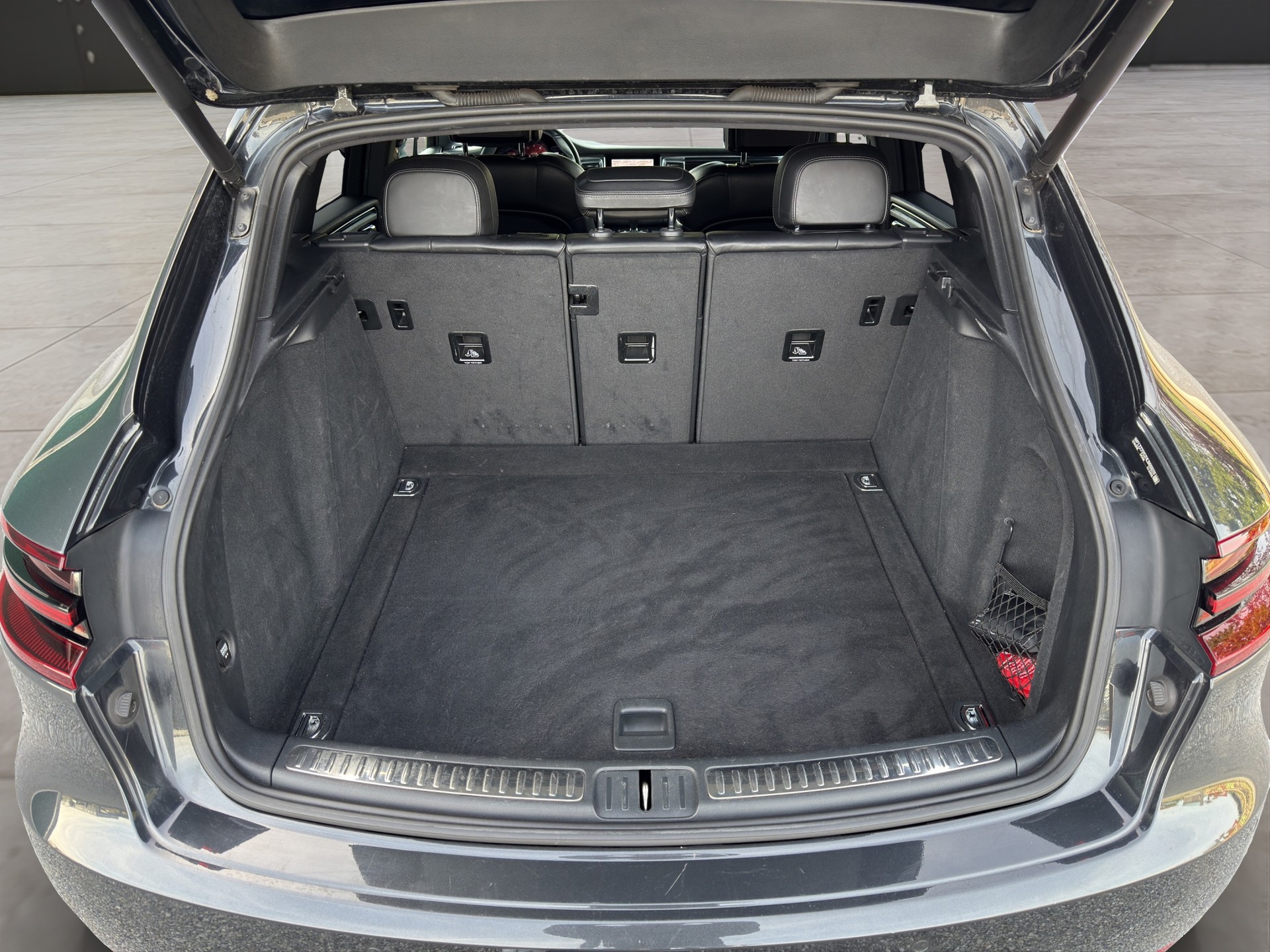 PORSCHE Macan 3.0 V6 GTS-image-13