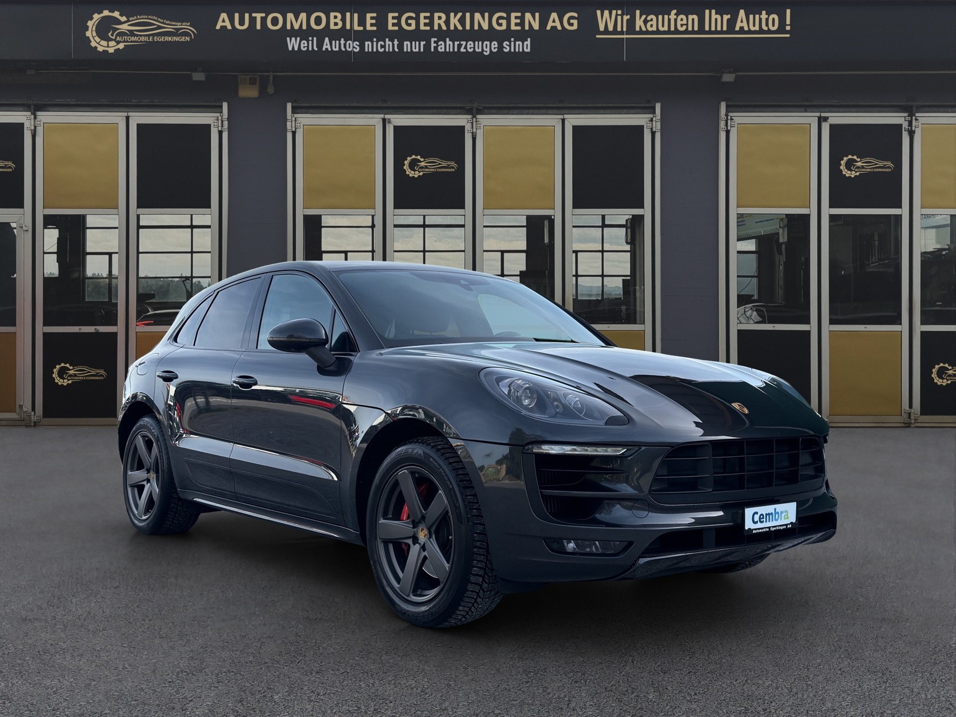 PORSCHE Macan 3.0 V6 GTS-image-2