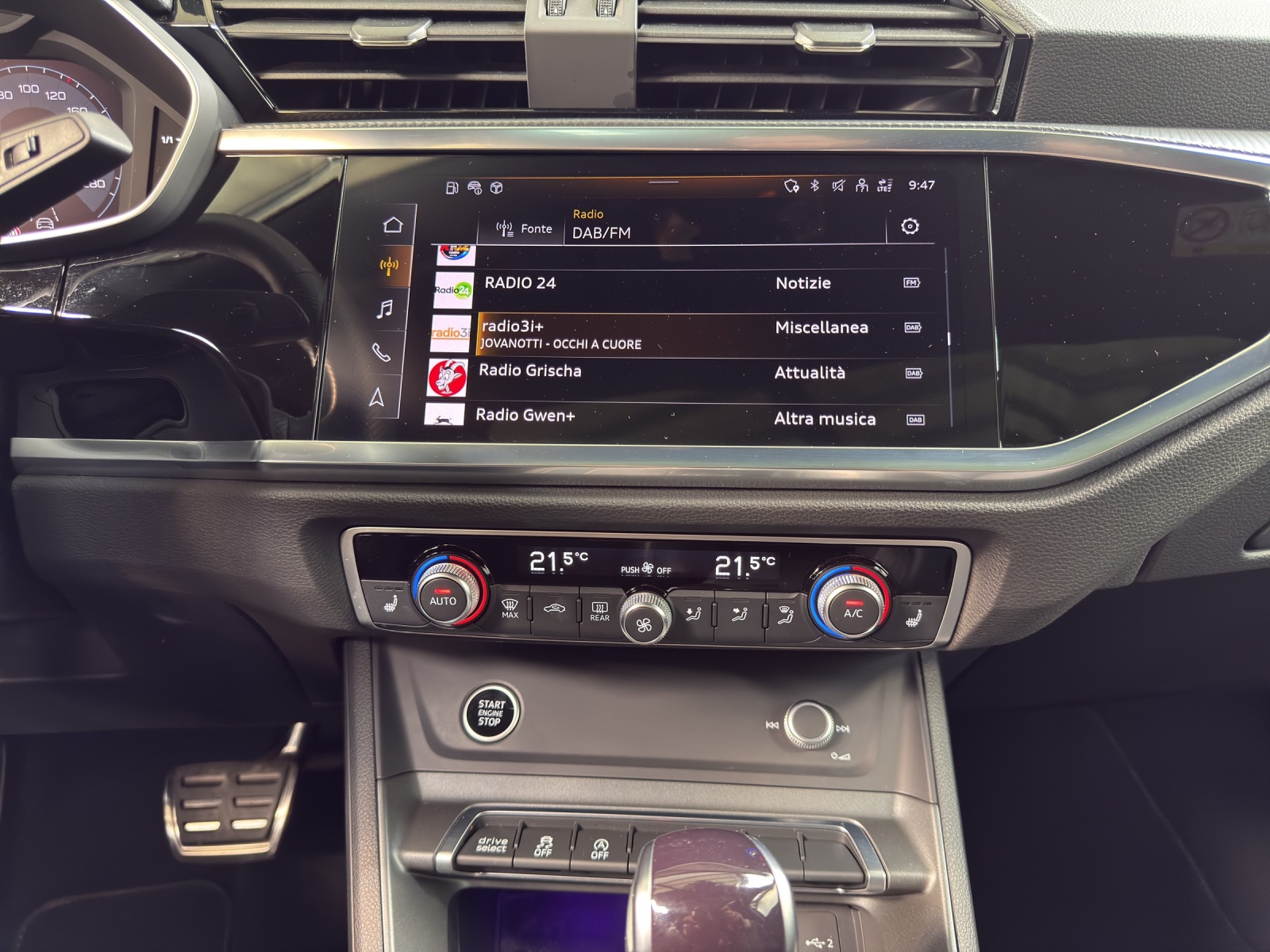 AUDI Q3 Sportback 35 TFSI S line Attraction S-tronic-image-10