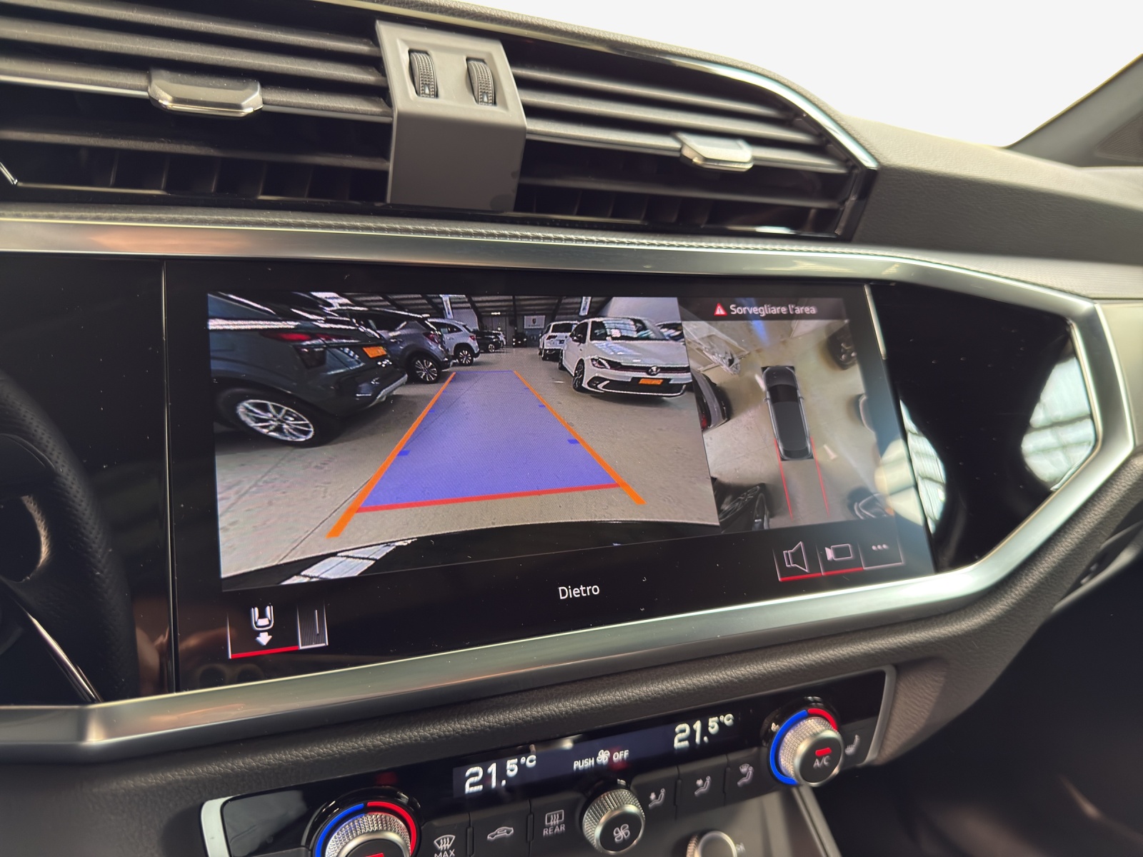 AUDI Q3 Sportback 35 TFSI S line Attraction S-tronic-image-14