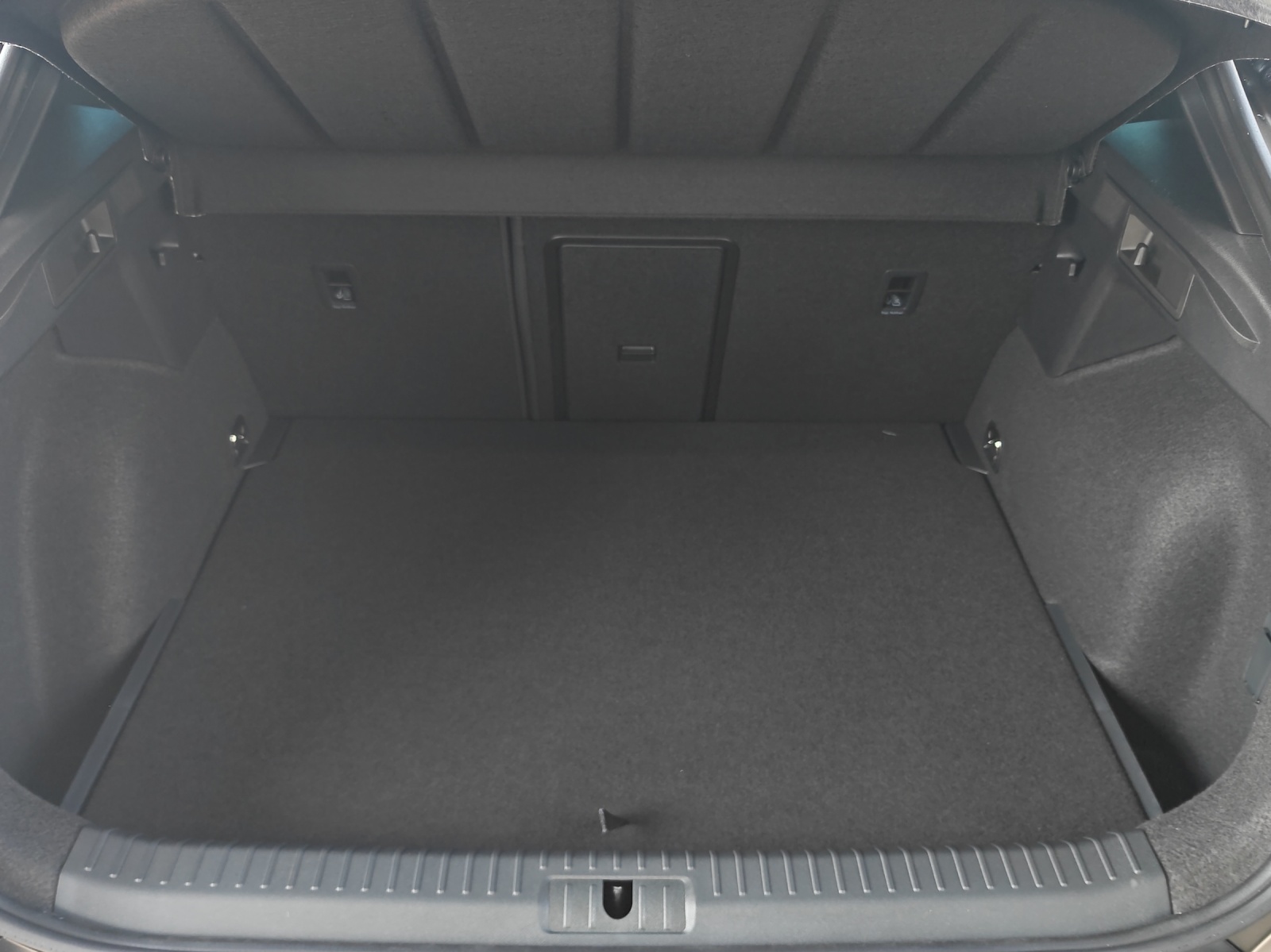 CUPRA Formentor 2.0TSI Prime Edition VZ DSG-image-12