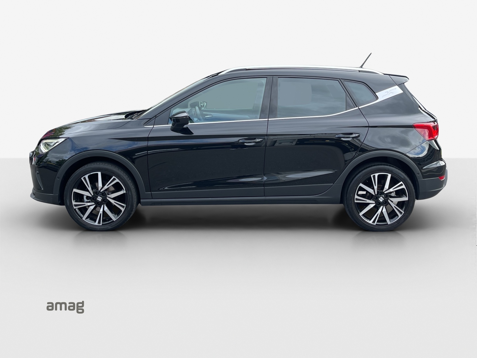 SEAT Arona 1.5 Eco TSI Hola FR DSG-image-1