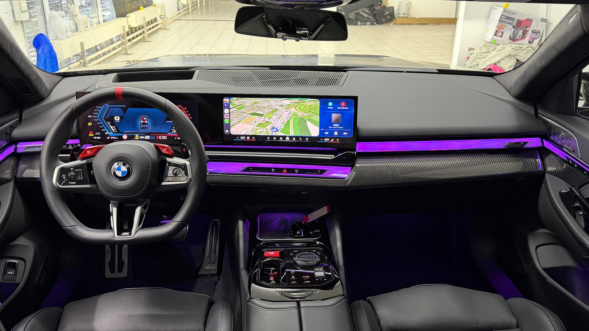 BMW M5 xDrive Touring-image-7