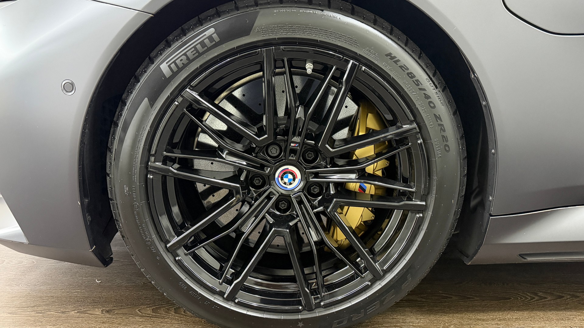 BMW M5 xDrive Touring-image-23