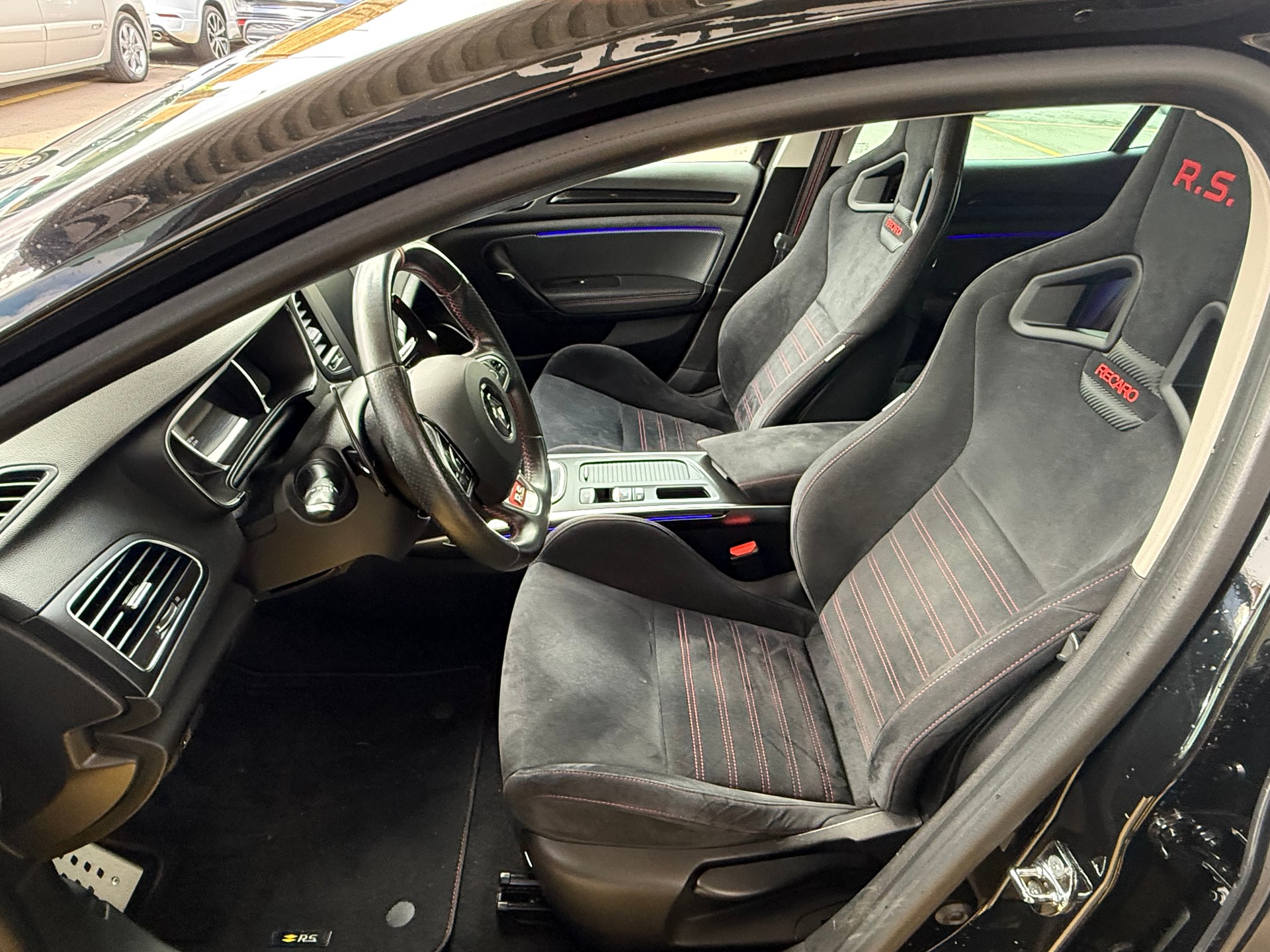 RENAULT Mégane Trophy 300 EDC-image-10