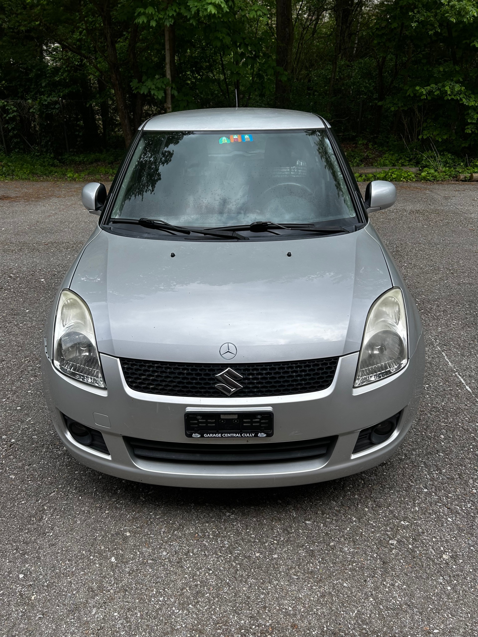 SUZUKI Swift 1.3i 16V GL Top 4x4