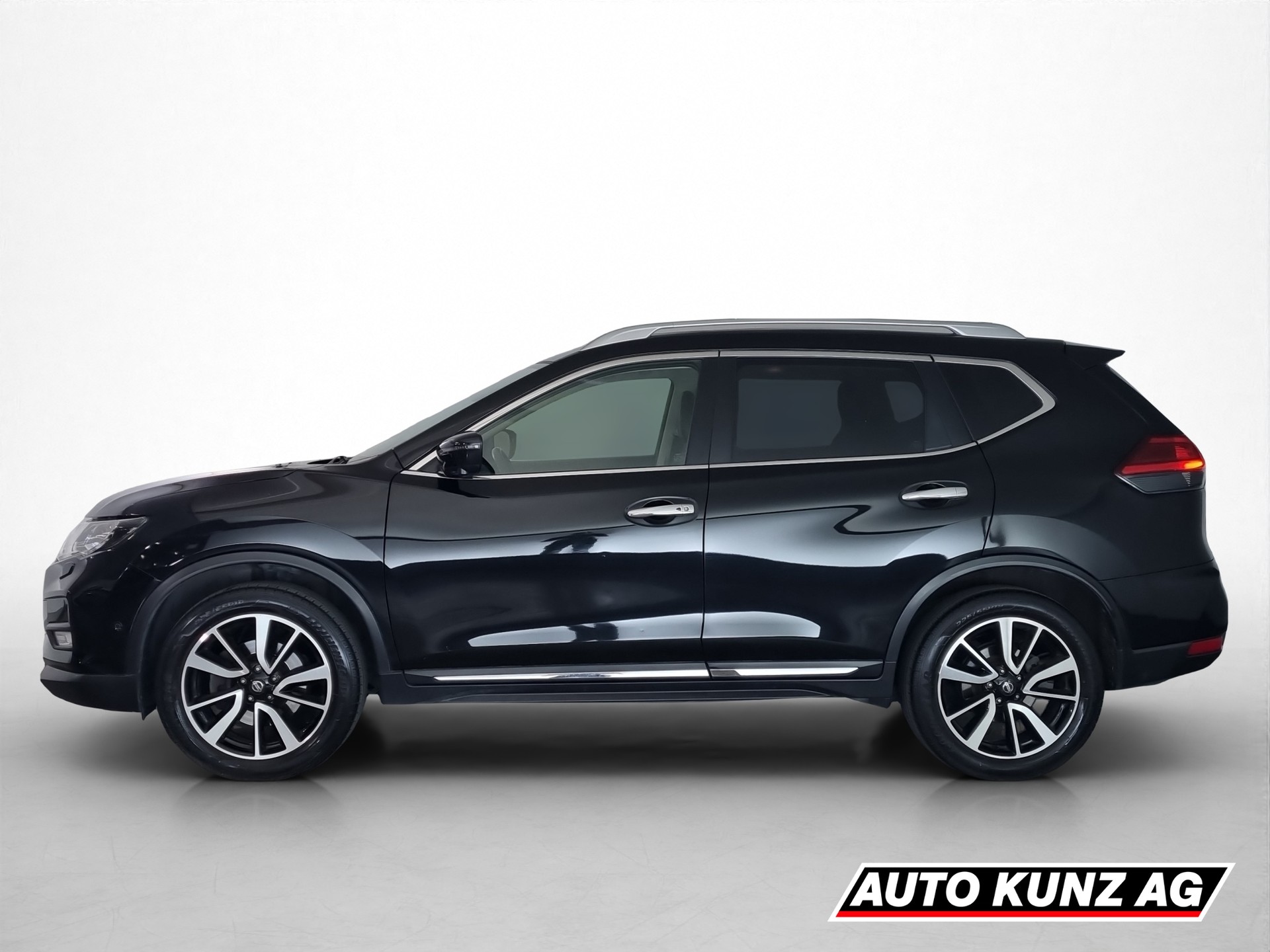 NISSAN X-Trail 1.7dCi acenta 4x4-image-2