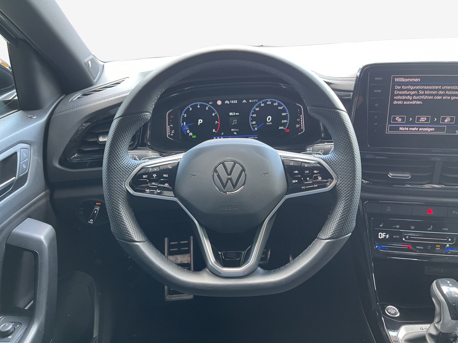 VW T-Roc 2.0 TSI R-Line DSG 4Motion-image-9