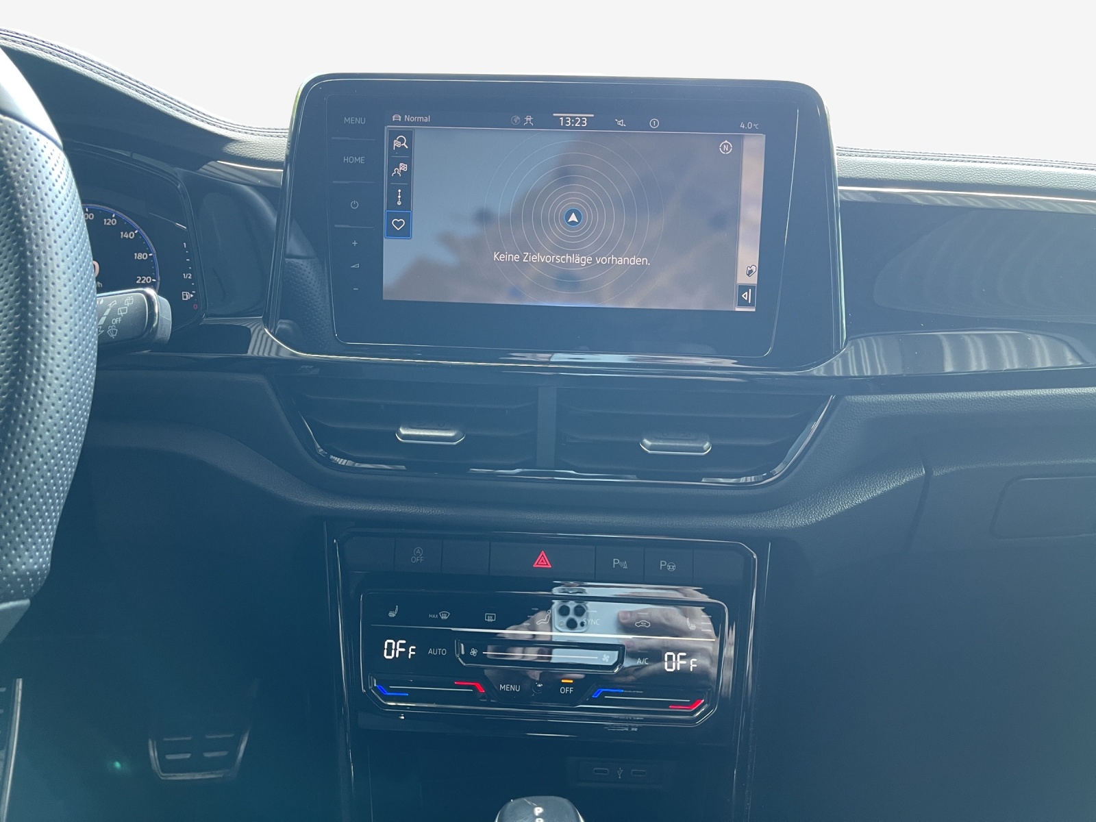 VW T-Roc 2.0 TSI R-Line DSG 4Motion-image-10
