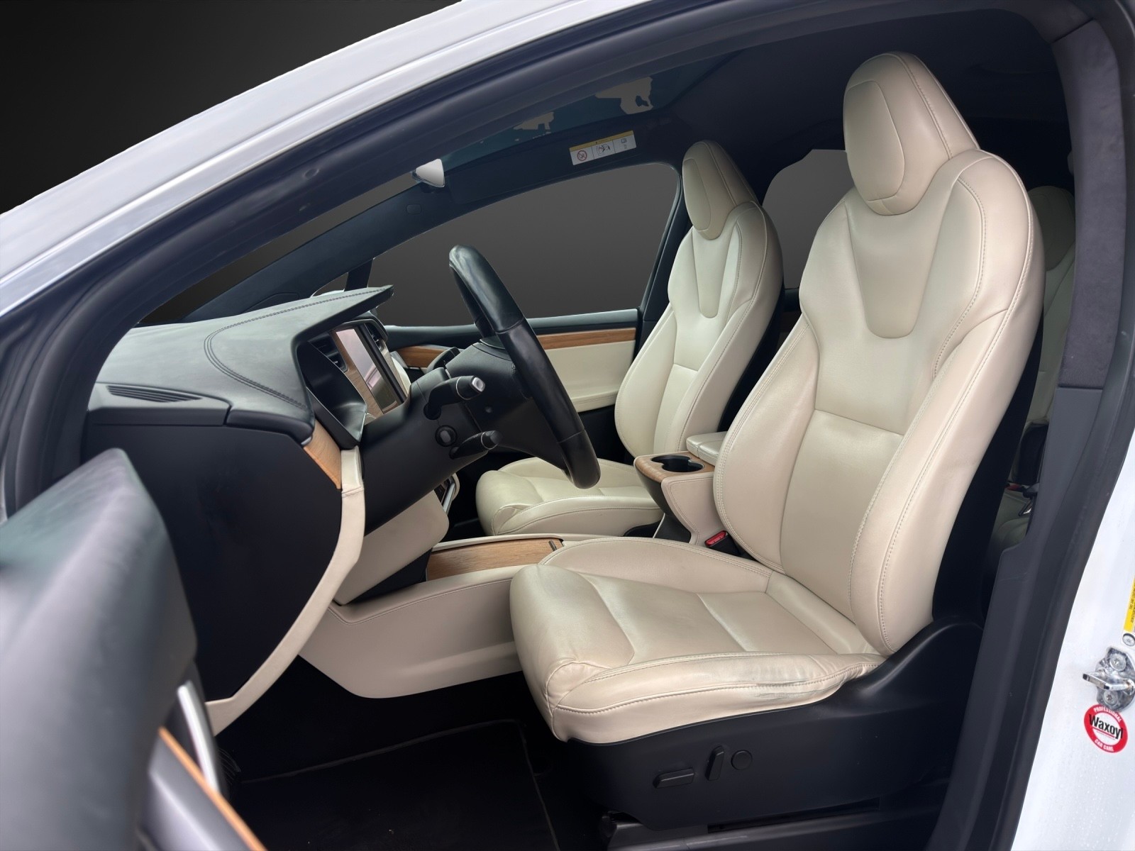 TESLA Model X Maximale-Reichweite mit 562 PS und revidierter Hochvoltbatterie-image-6