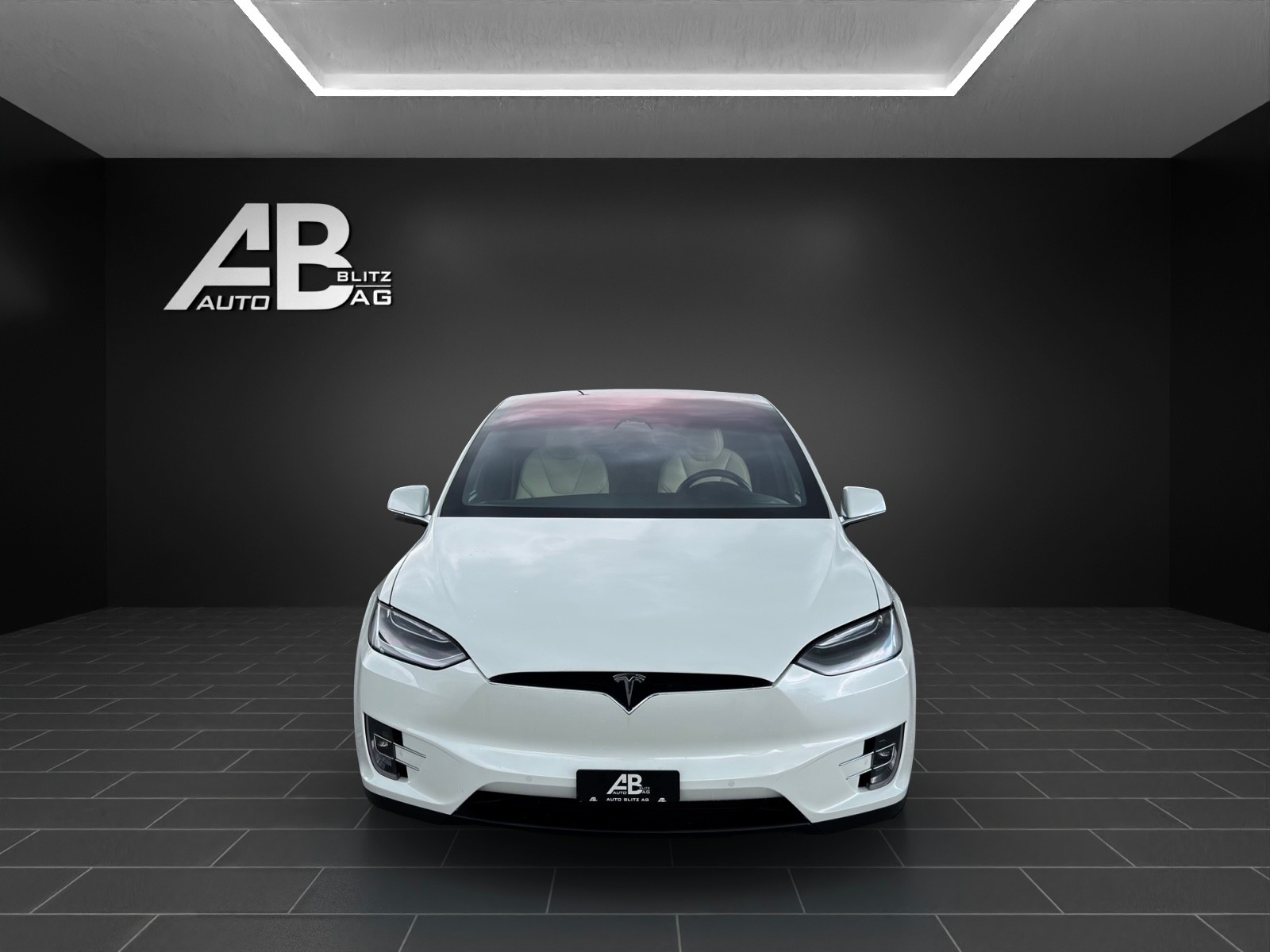 TESLA Model X Maximale-Reichweite mit 562 PS und revidierter Hochvoltbatterie-image-0