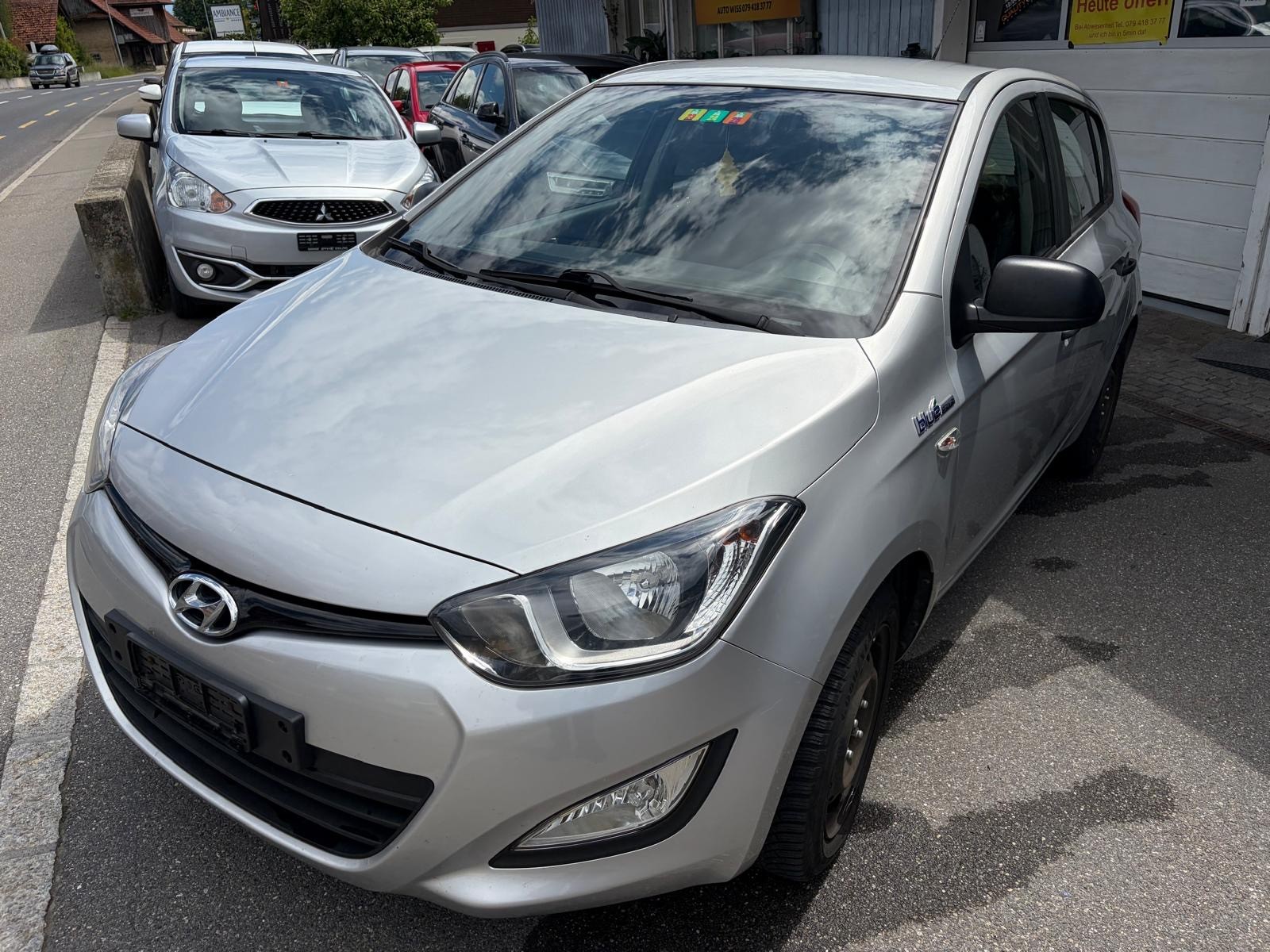 HYUNDAI i20 1.2 Comfort-image-2