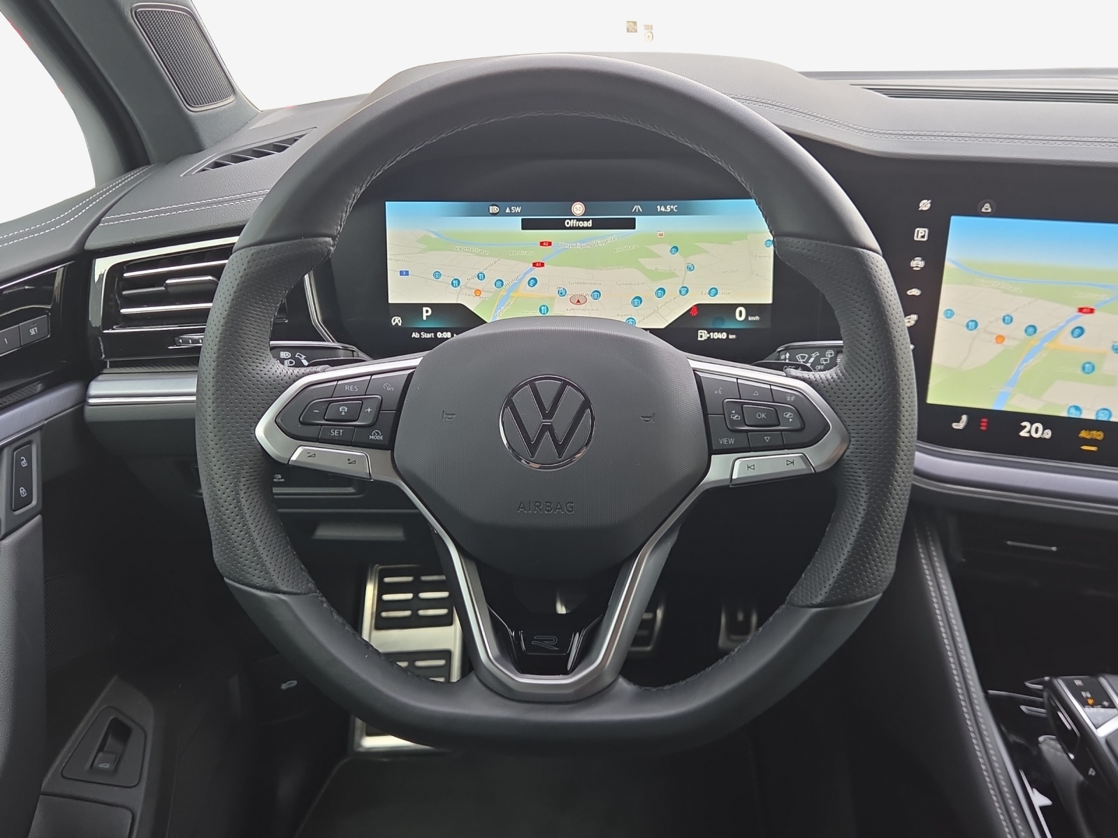 VW Touareg 3.0 TDI R-Line Tiptronic-image-9