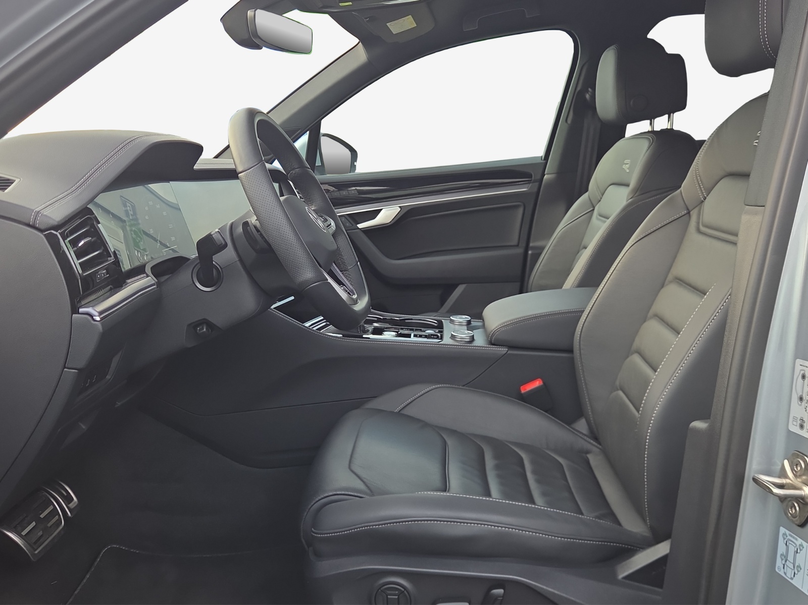 VW Touareg 3.0 TDI R-Line Tiptronic-image-7