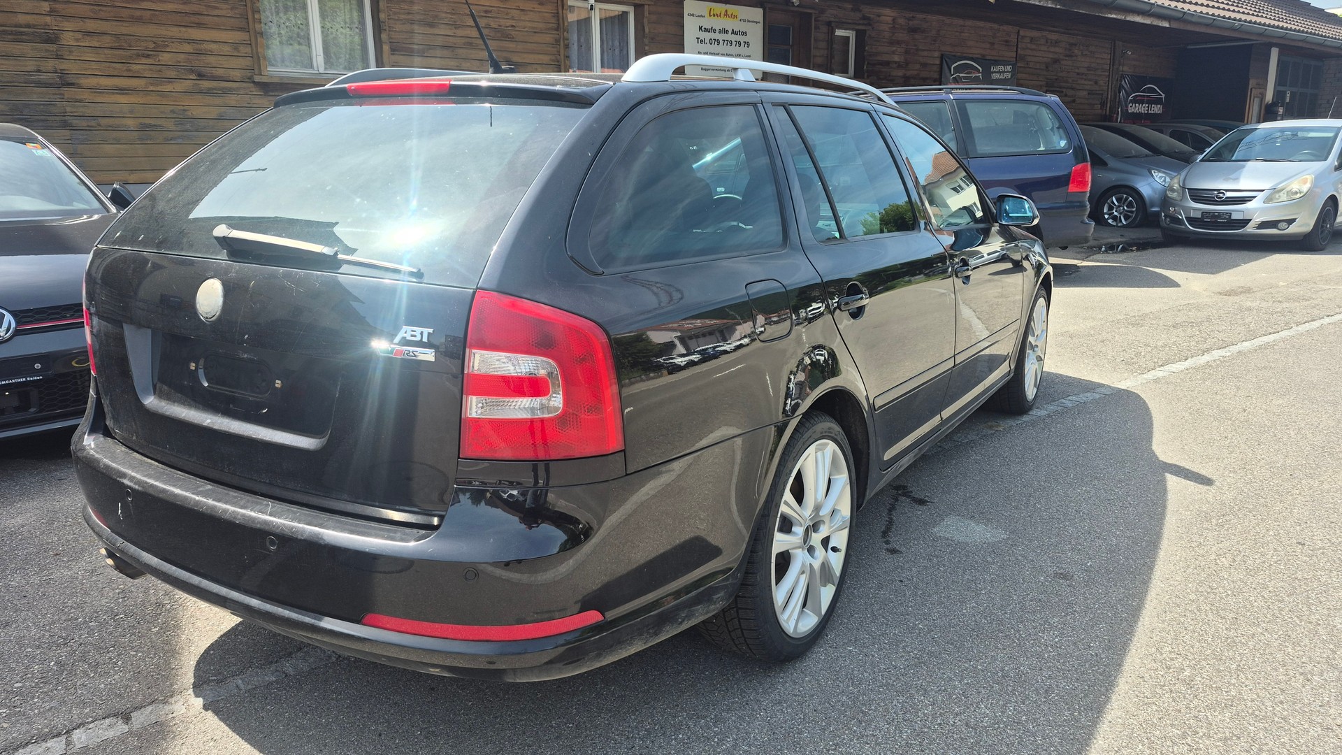 SKODA Octavia 2.0 TFSI RS-image-3