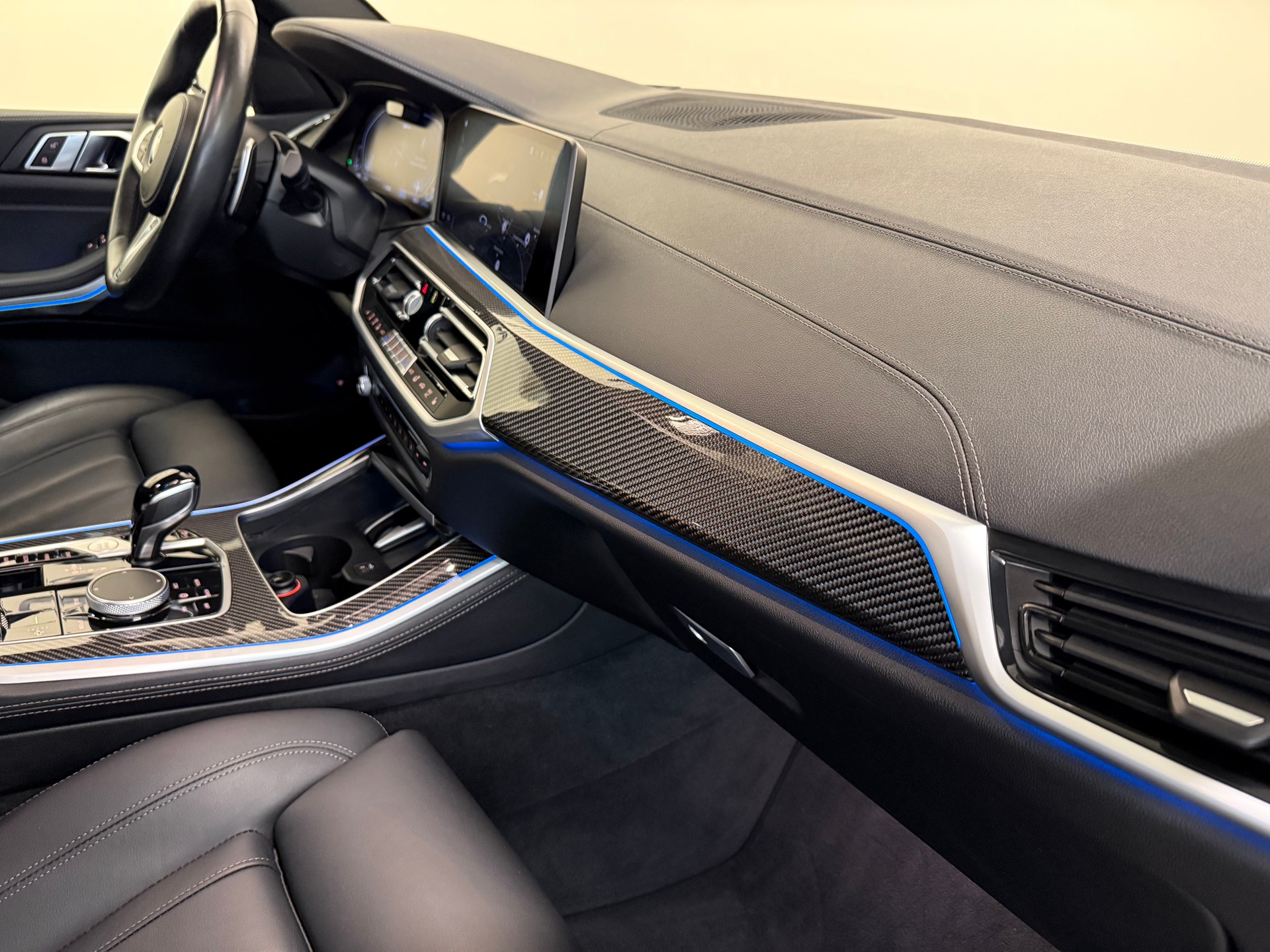 BMW X5 xDrive45e M Sport Steptronic-image-29