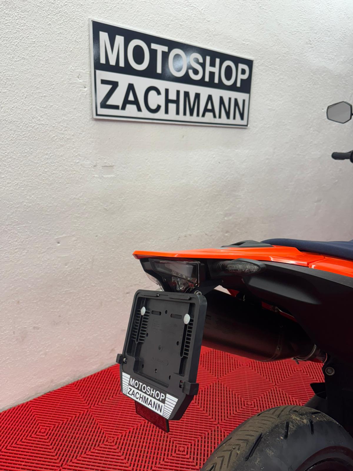 KTM 690 SMC R-image-5