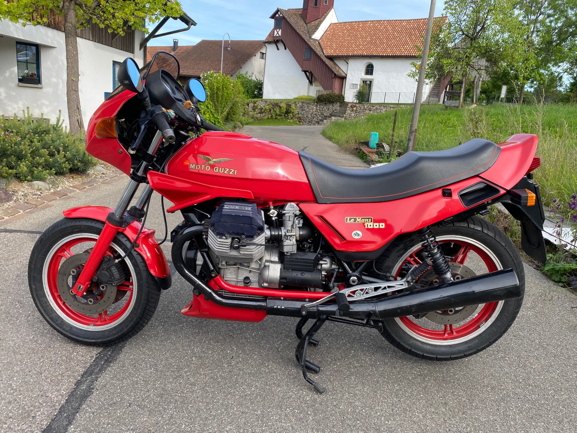 MOTO GUZZI Le Mans 1000