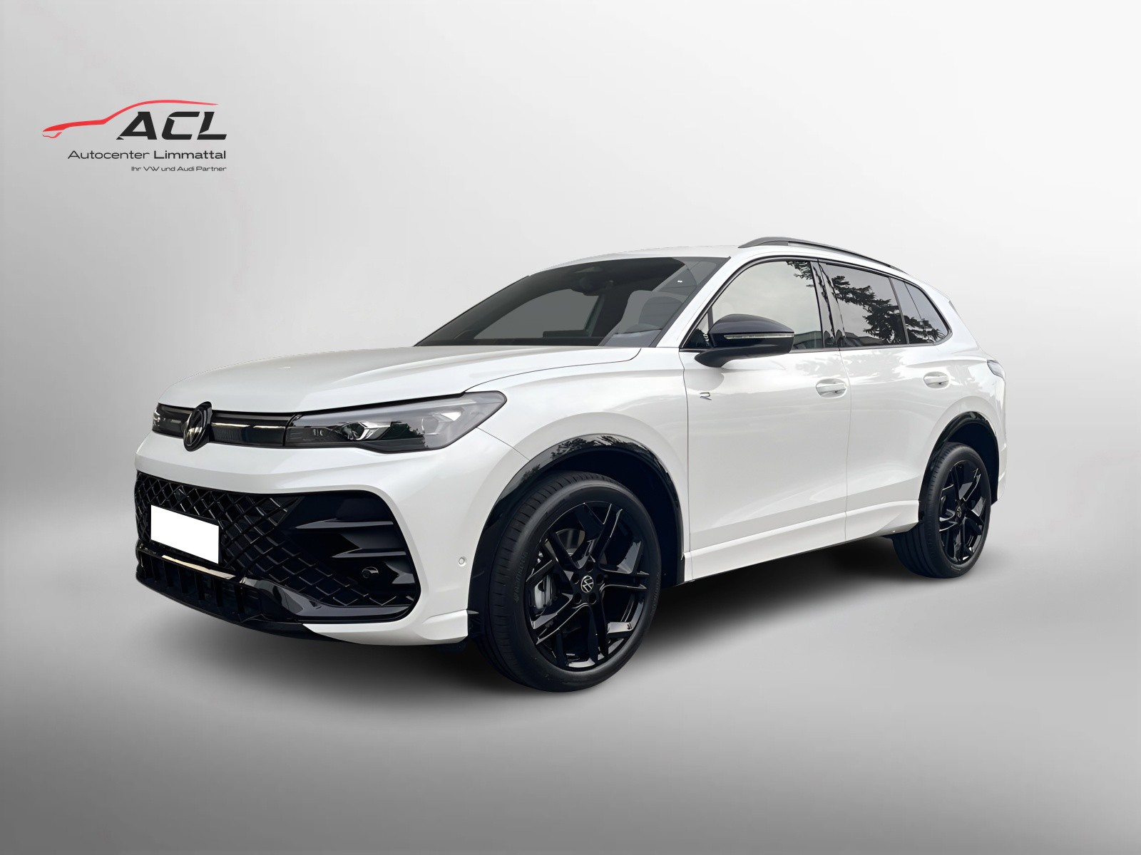 VW Tiguan R-Line 2.0TSI 204PS 4Motion DSG-image-0