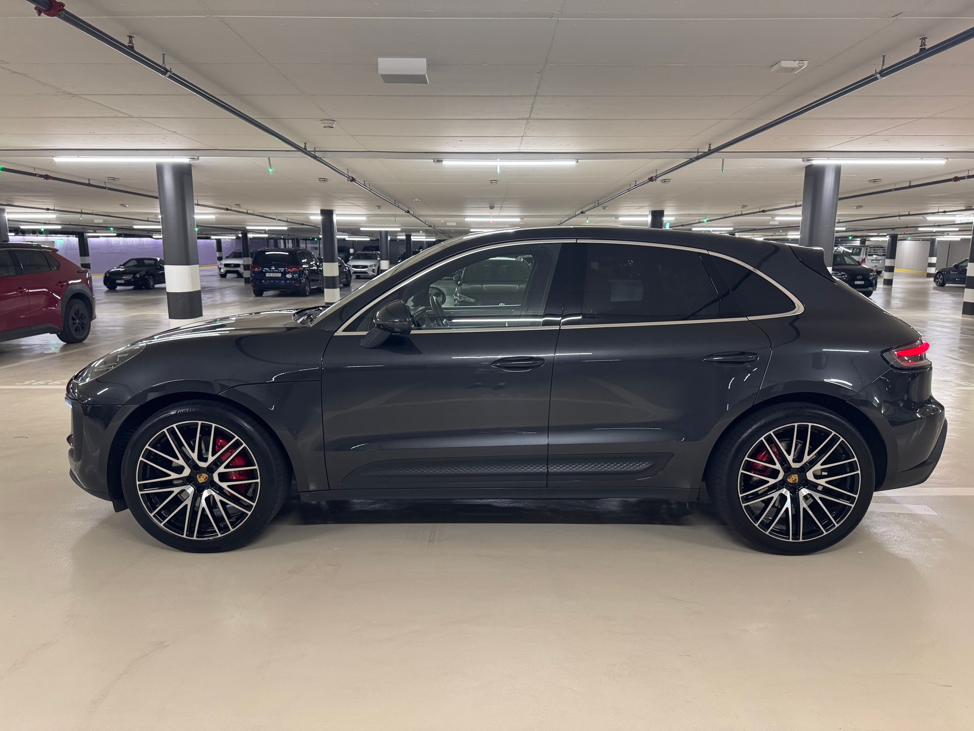PORSCHE Macan S PDK-image-1