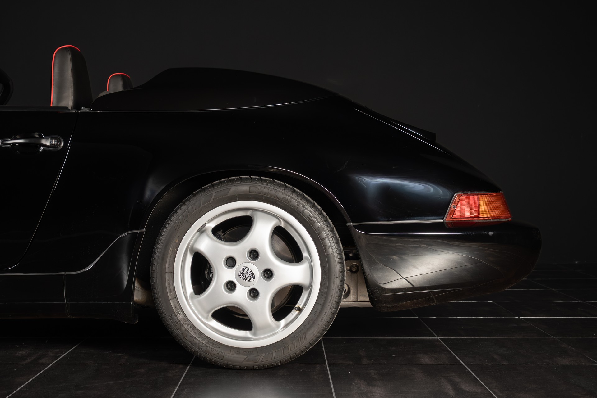 PORSCHE 911 Carrera 2 Speedster-image-3