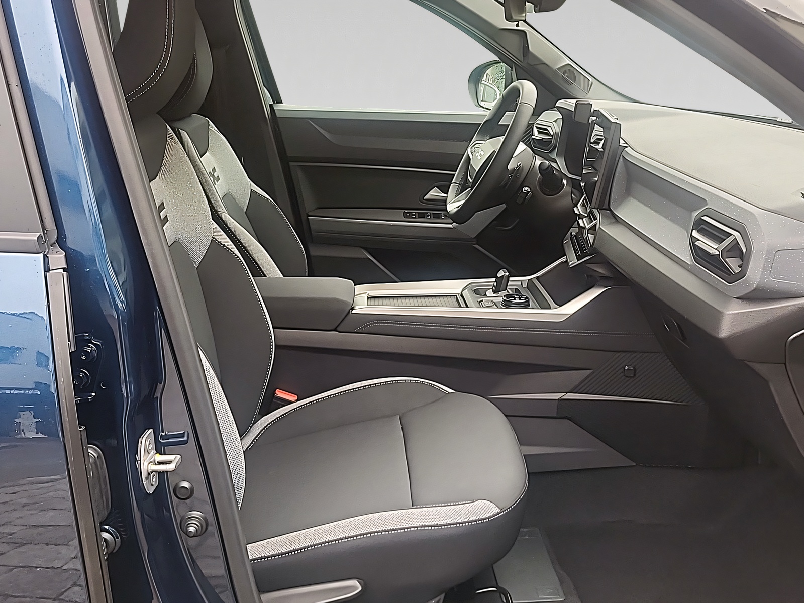 DACIA Bigster 1.2 Hybrid Journey 4WD-image-6