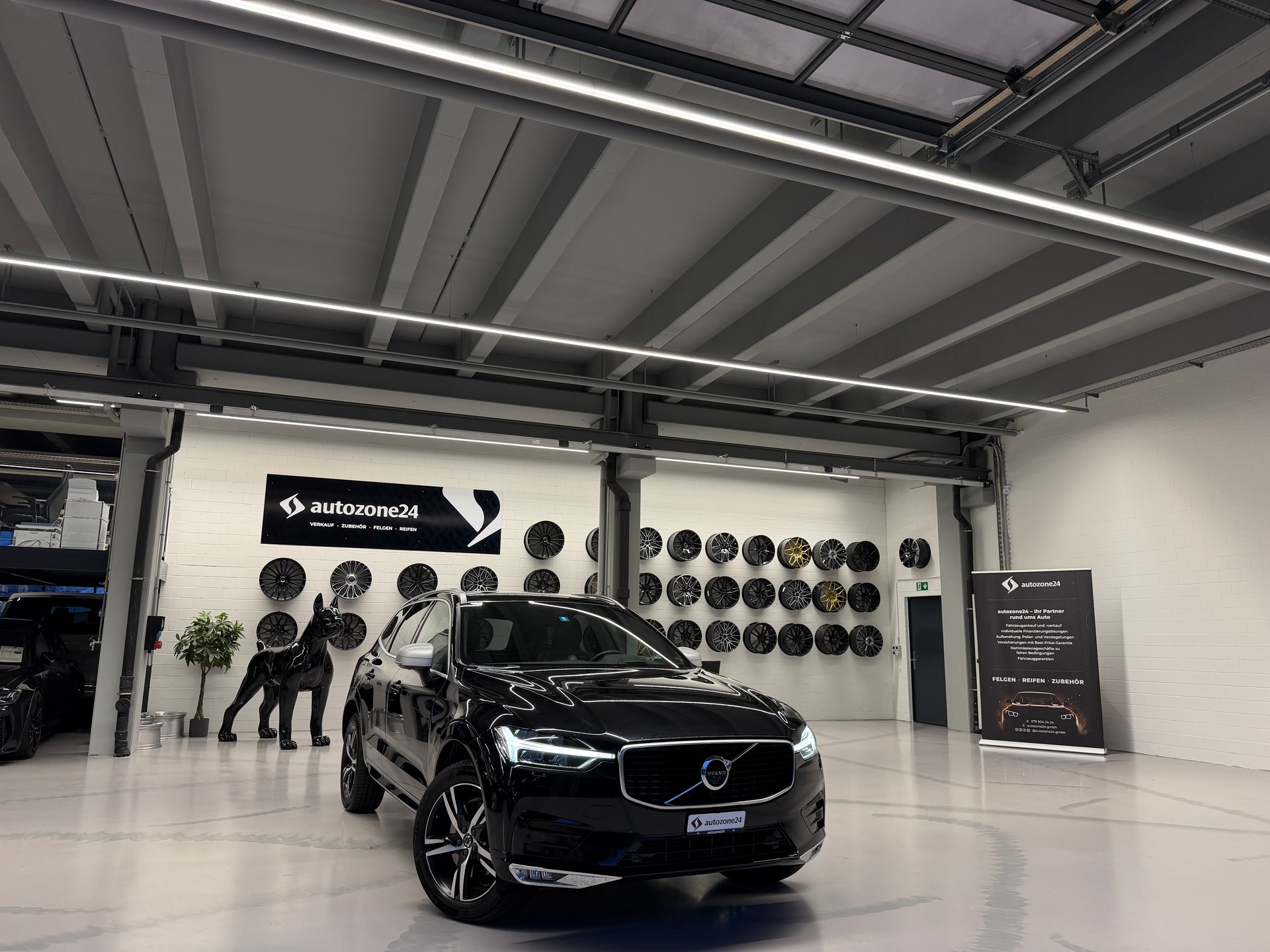VOLVO XC60 2.0 T5 R-Design AWD