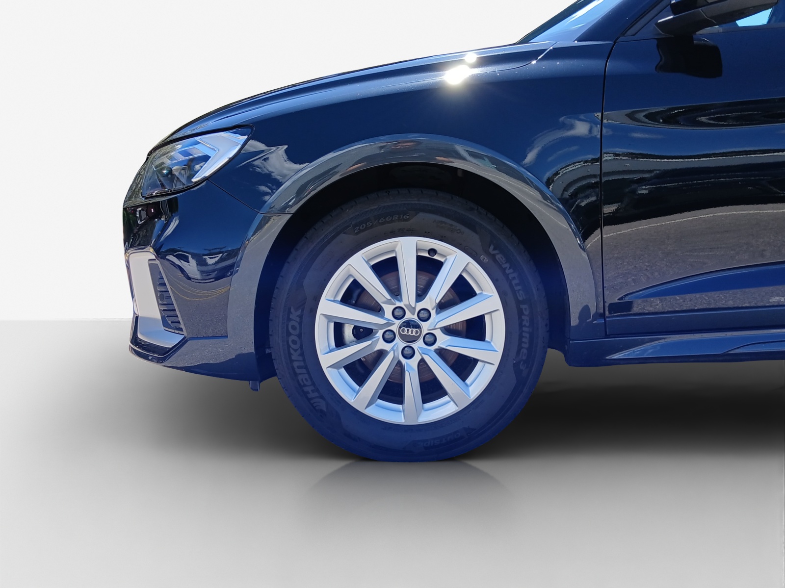 AUDI A1 allstreet 30 TFSI Attraction S-tronic-image-13
