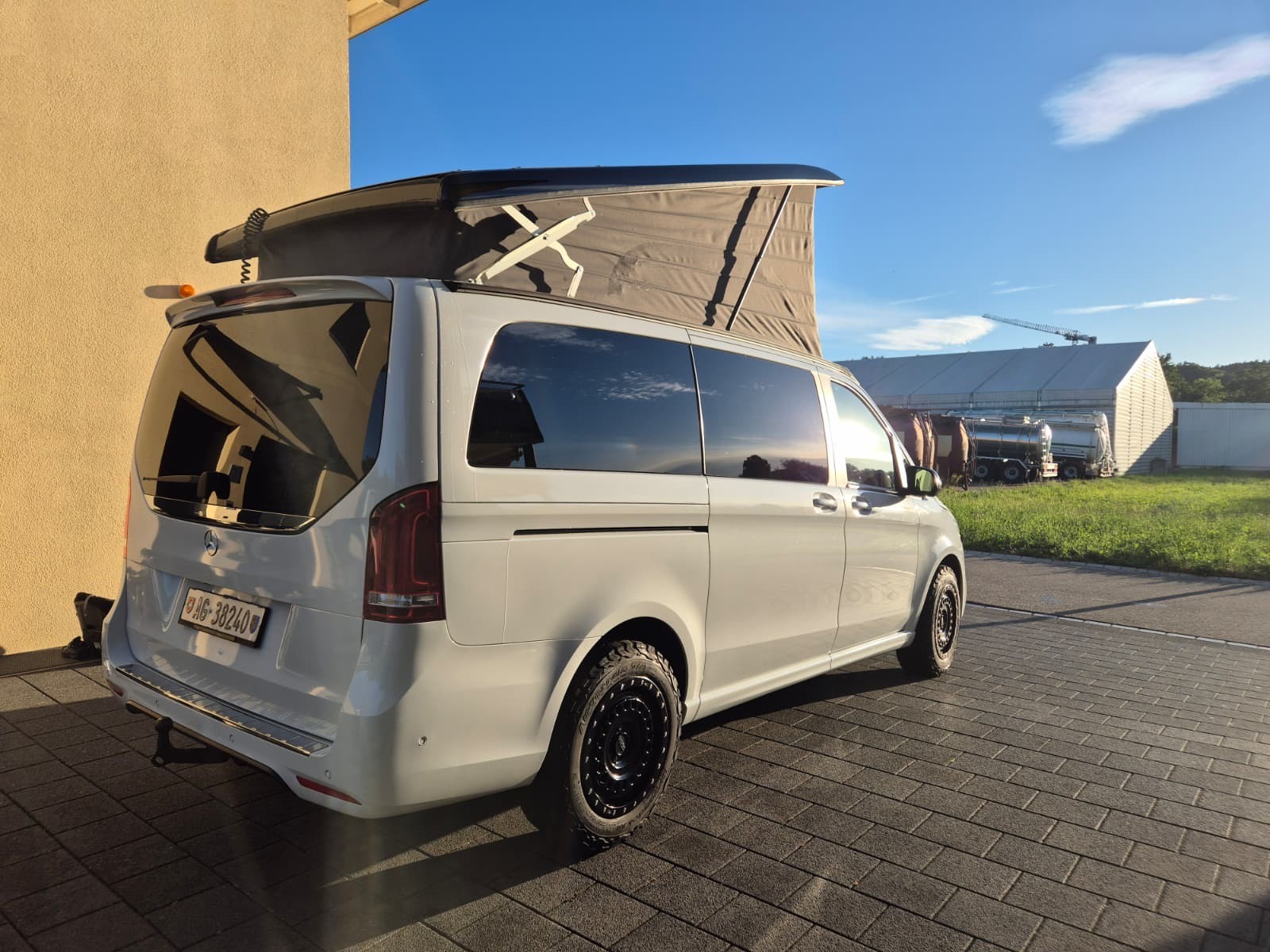 MERCEDES-BENZ MARCO POLO HORIZON-image-1