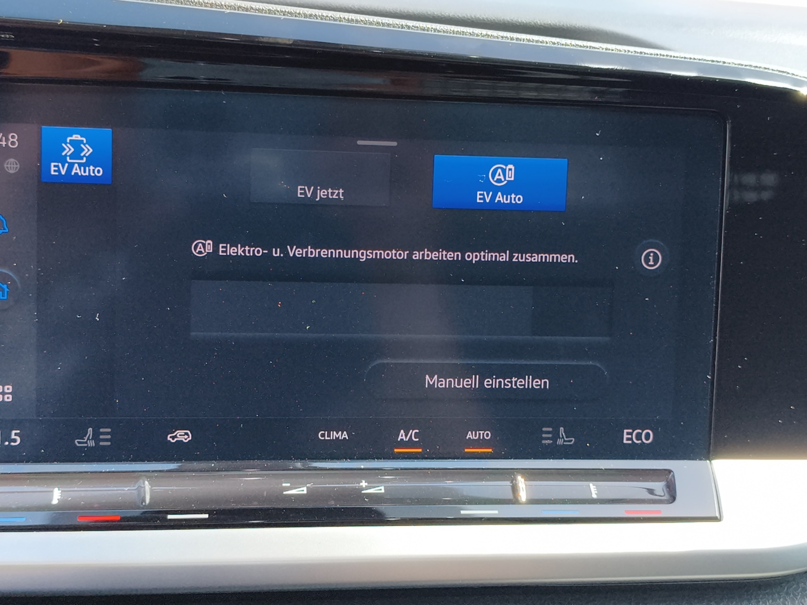 FORD Grand Transit Connect 1.5 PHEV-image-17