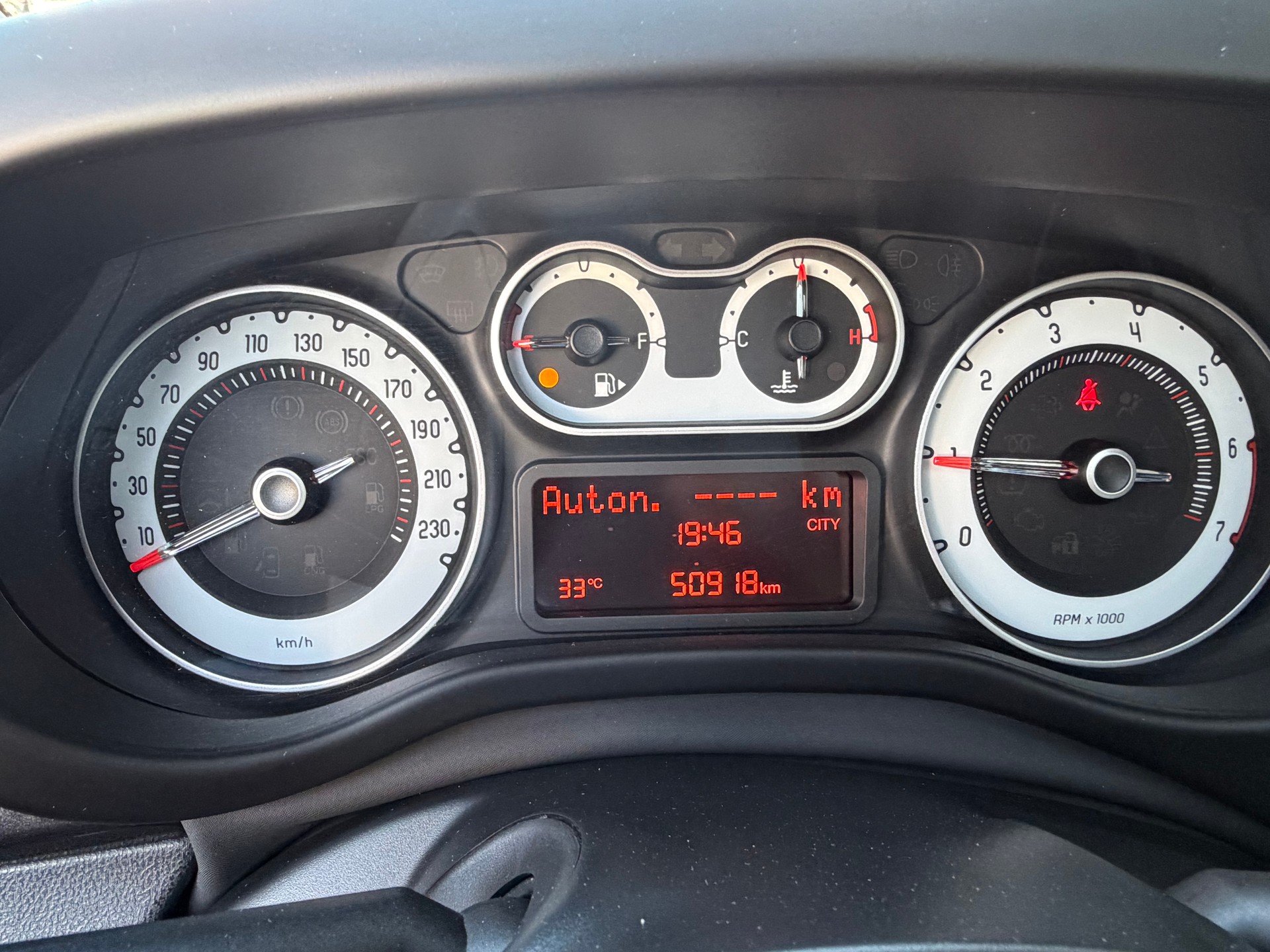 FIAT 500L 0.9 Twinair Trekking Line-image-9