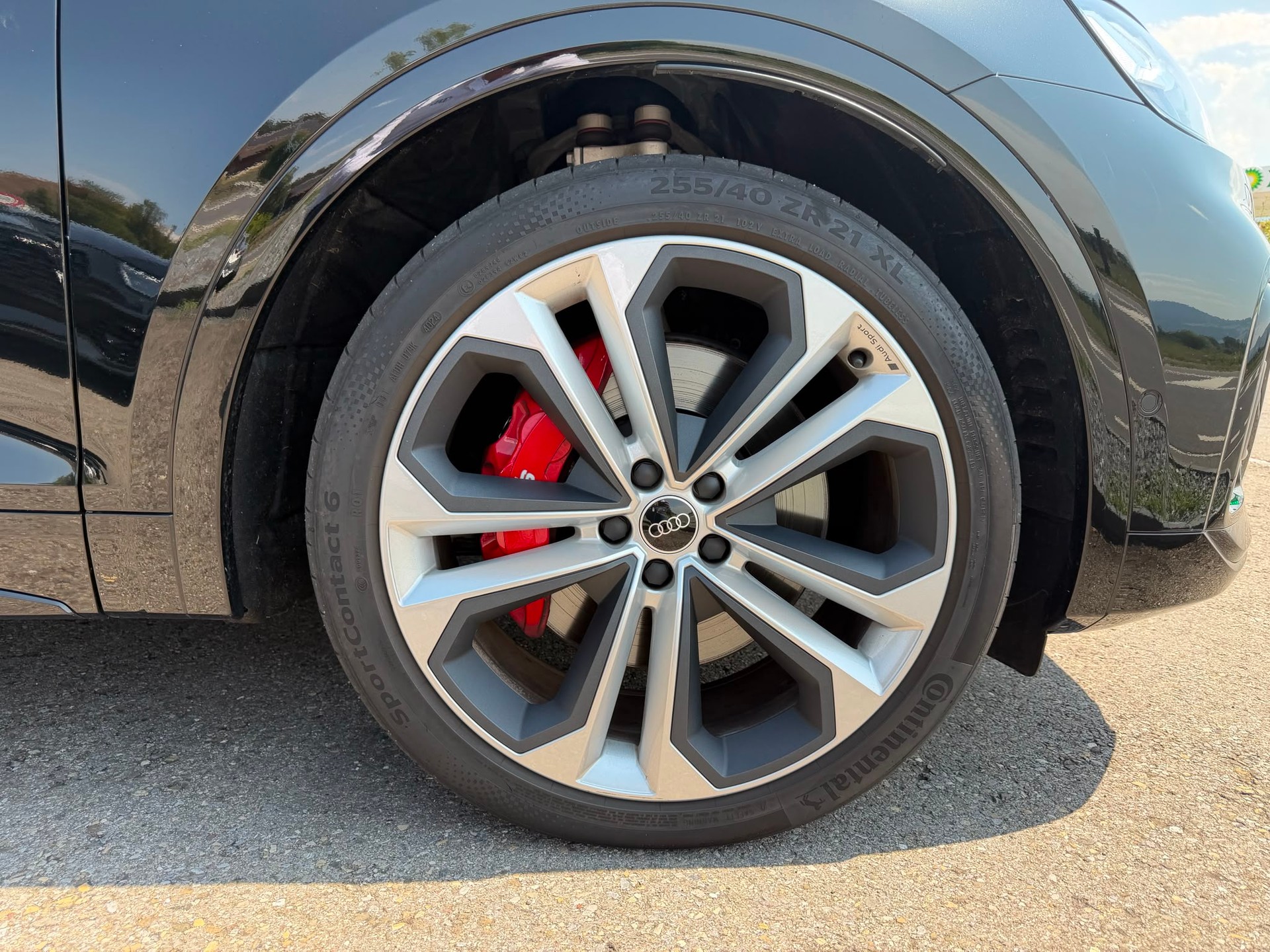 AUDI SQ5 Sportback TDI quattro tiptronic-image-9