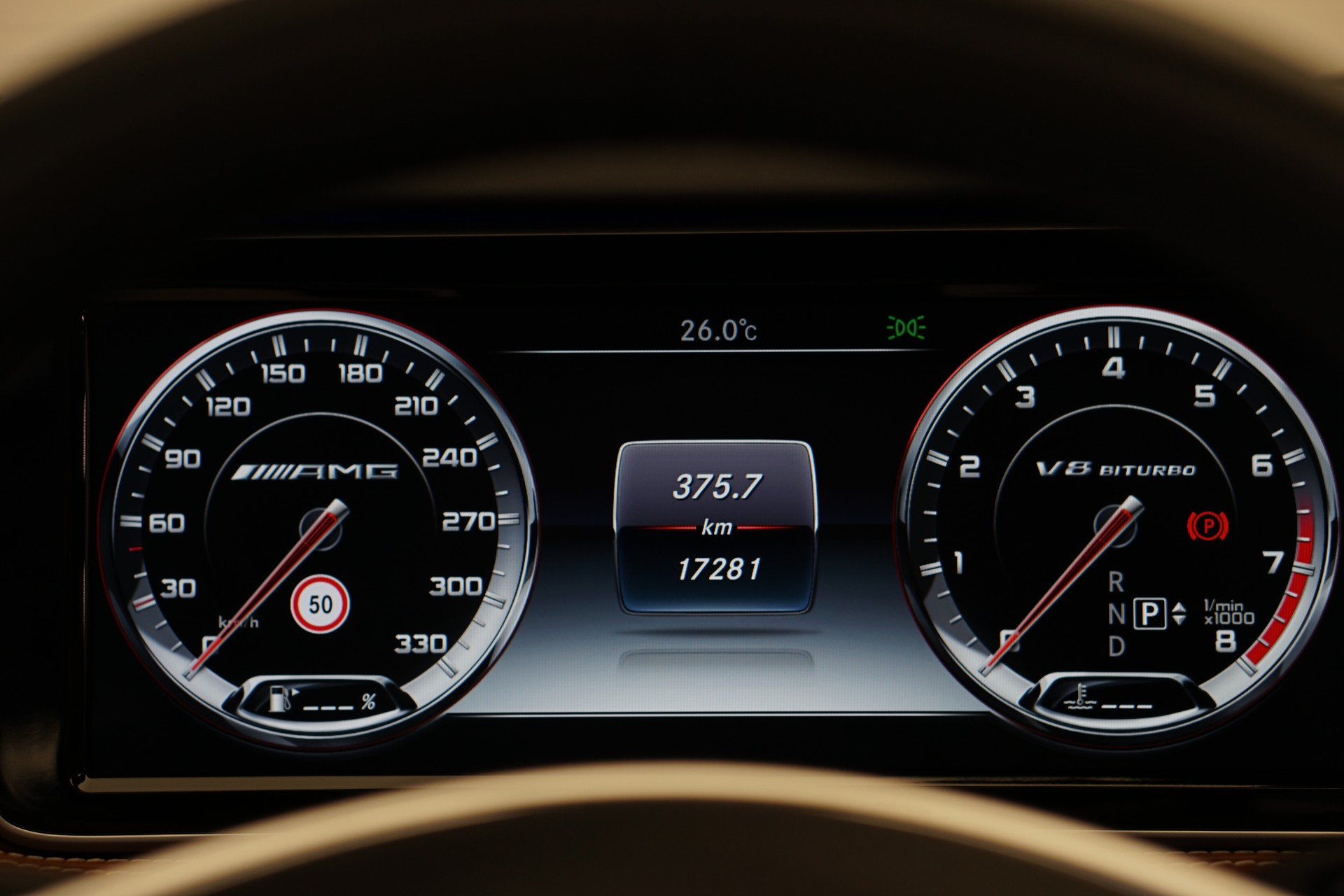 MERCEDES-BENZ S 63 AMG Cabriolet 4Matic Speedshift MCT *CH-Fahrzeug* *Designo Mokkaschwarz* *Swarowski*-image-32