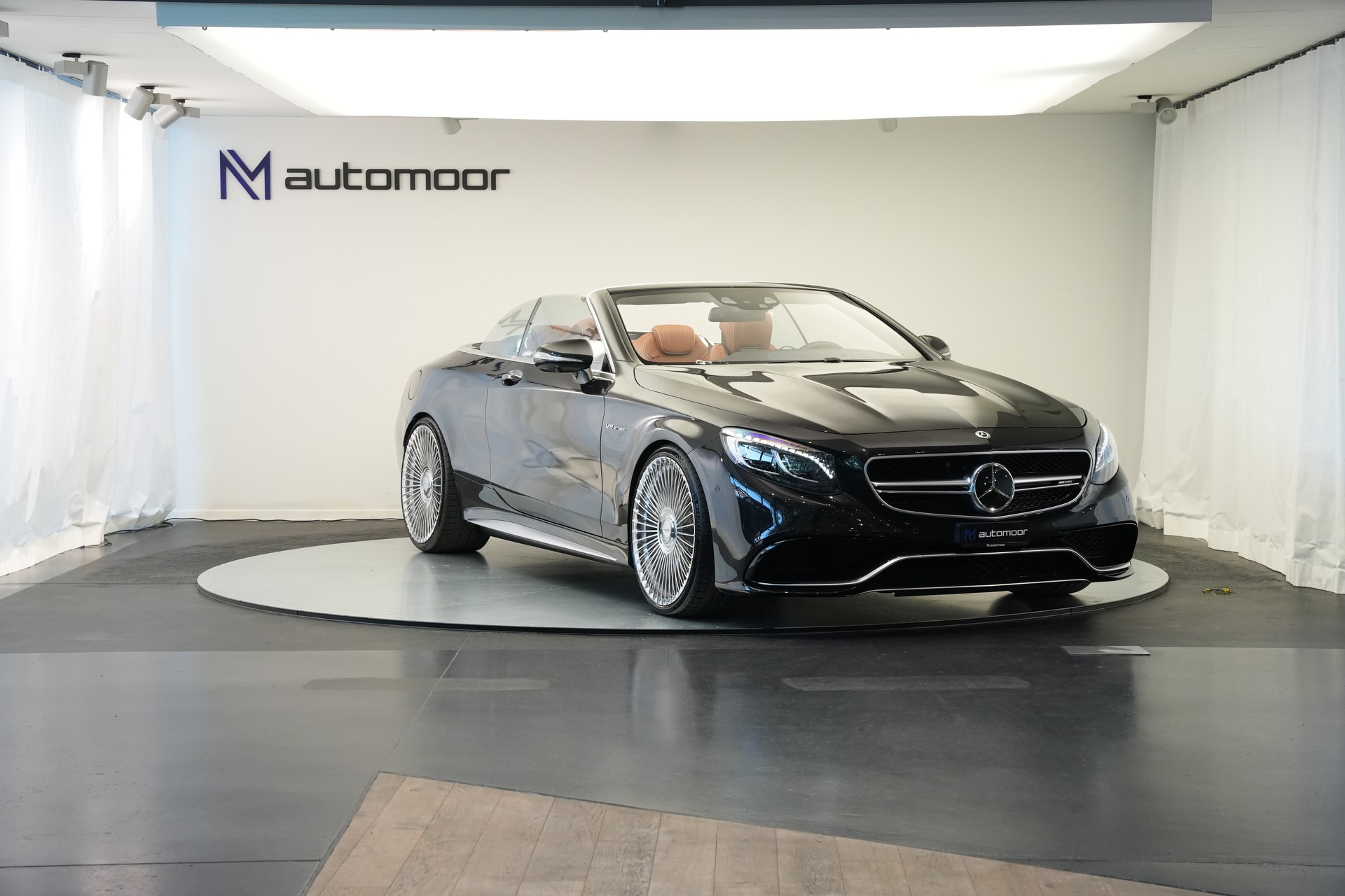 MERCEDES-BENZ S 63 AMG Cabriolet 4Matic Speedshift MCT *CH-Fahrzeug* *Designo Mokkaschwarz* *Swarowski*-image-2