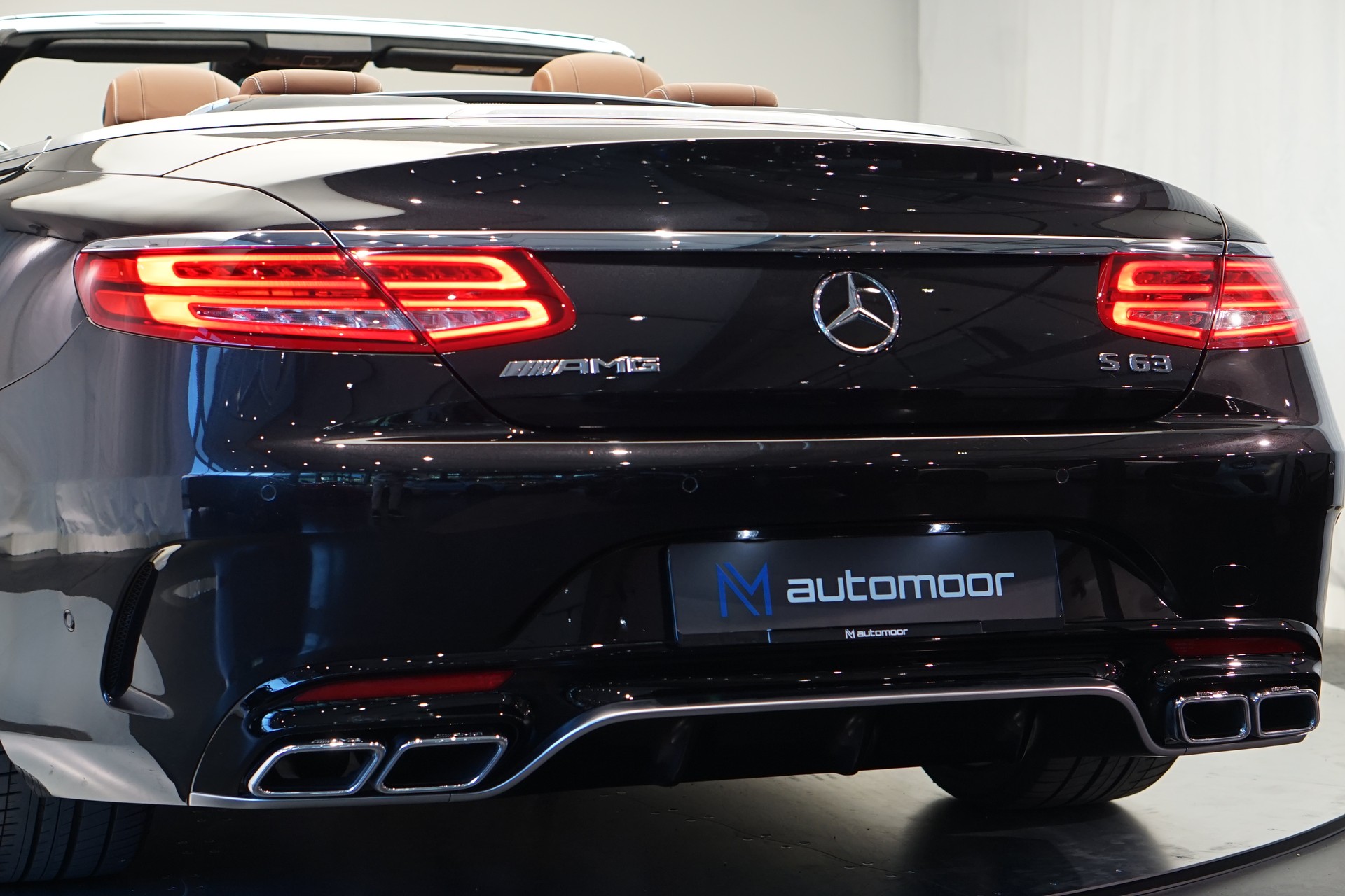 MERCEDES-BENZ S 63 AMG Cabriolet 4Matic Speedshift MCT *CH-Fahrzeug* *Designo Mokkaschwarz* *Swarowski*-image-46