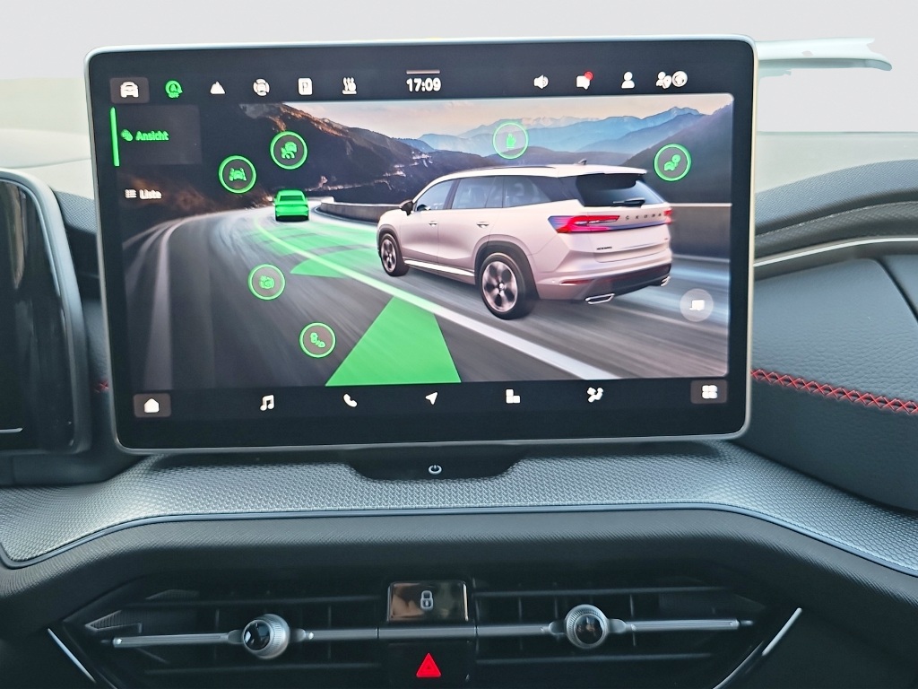 SKODA Kodiaq 2.0 TSI RS-image-15