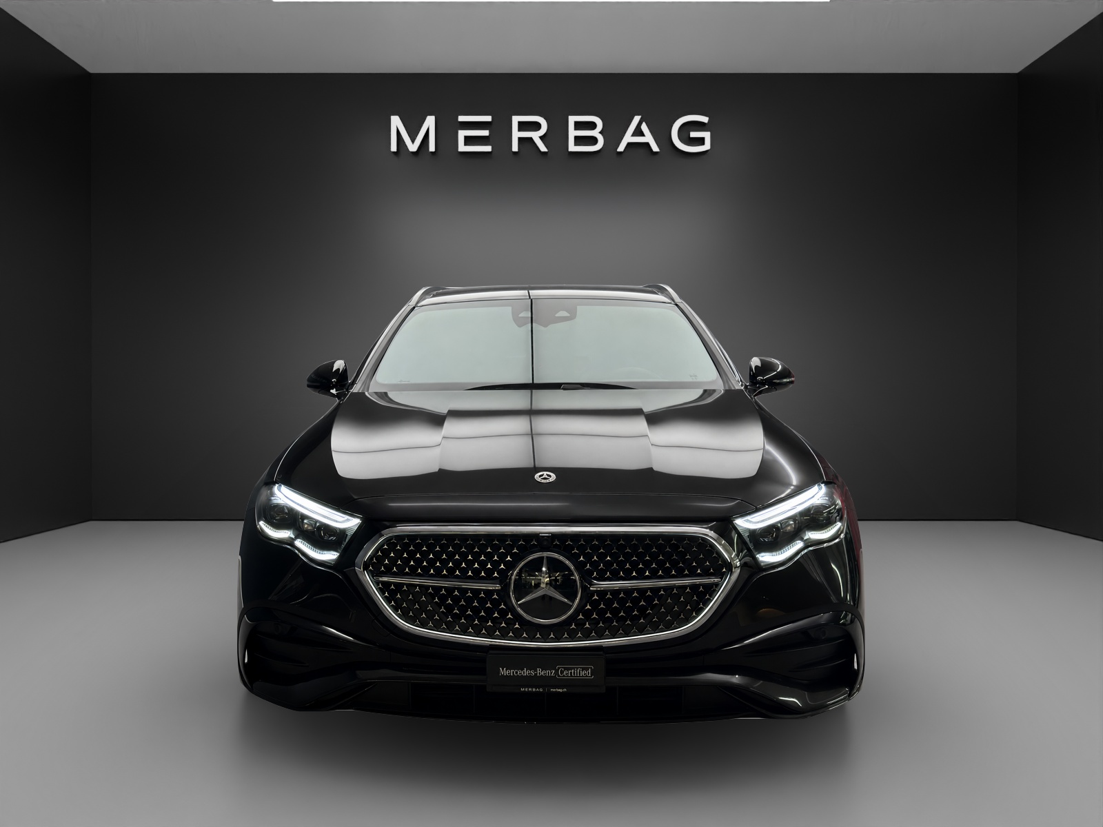 MERCEDES-BENZ E 200 T 9G-Tronic 4Matic-image-1
