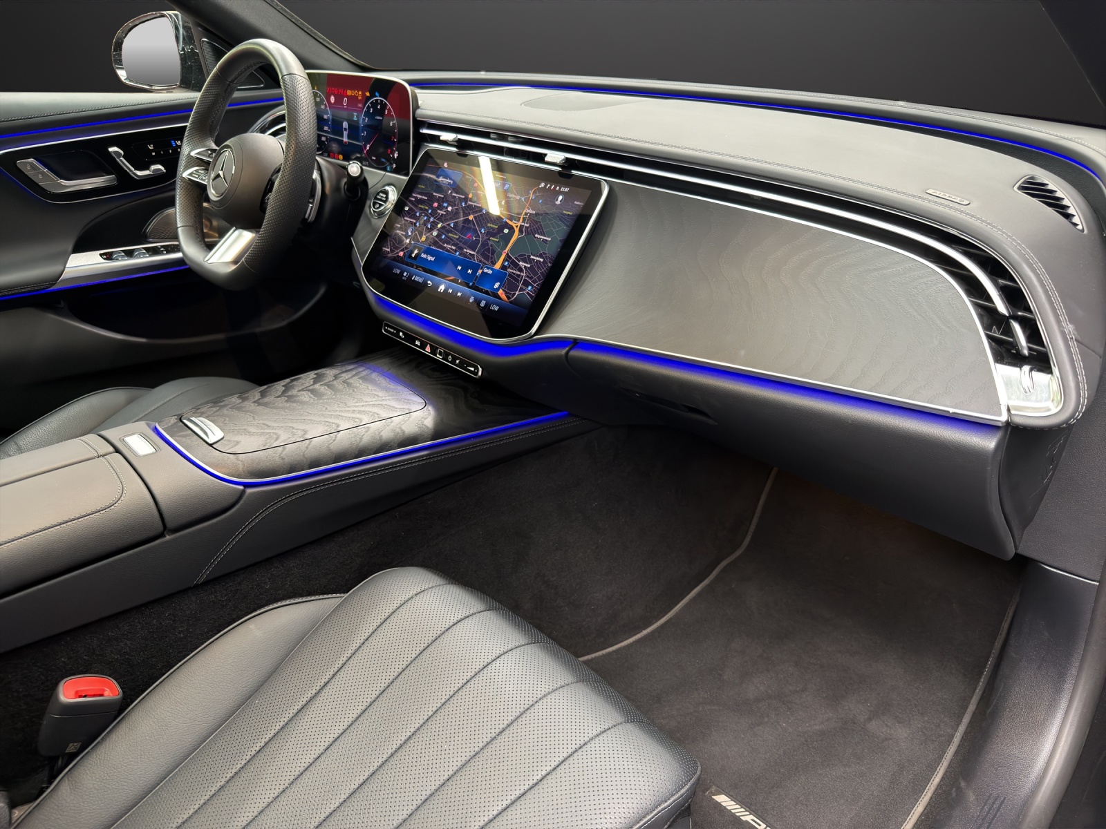 MERCEDES-BENZ E 200 T 9G-Tronic 4Matic-image-7