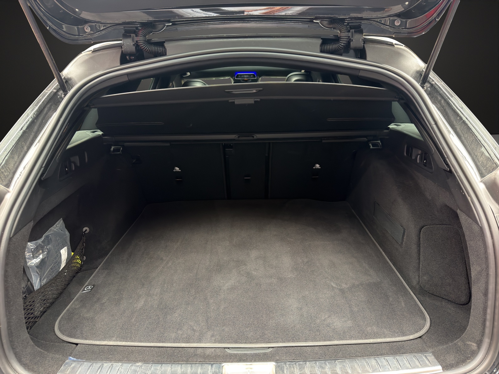 MERCEDES-BENZ E 200 T 9G-Tronic 4Matic-image-10