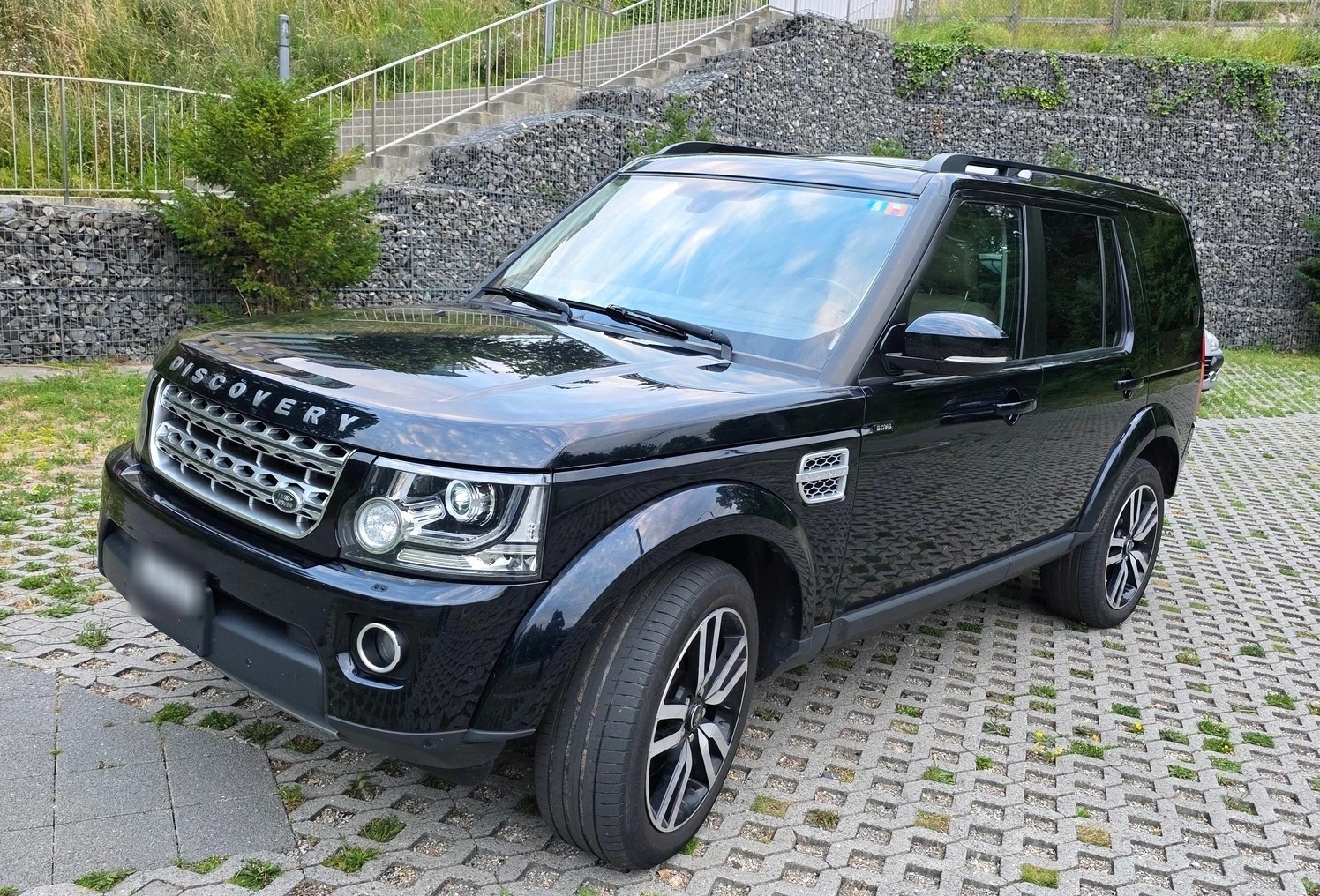 LAND ROVER 3.0 SDV6 256 HSE Luxury-image-0