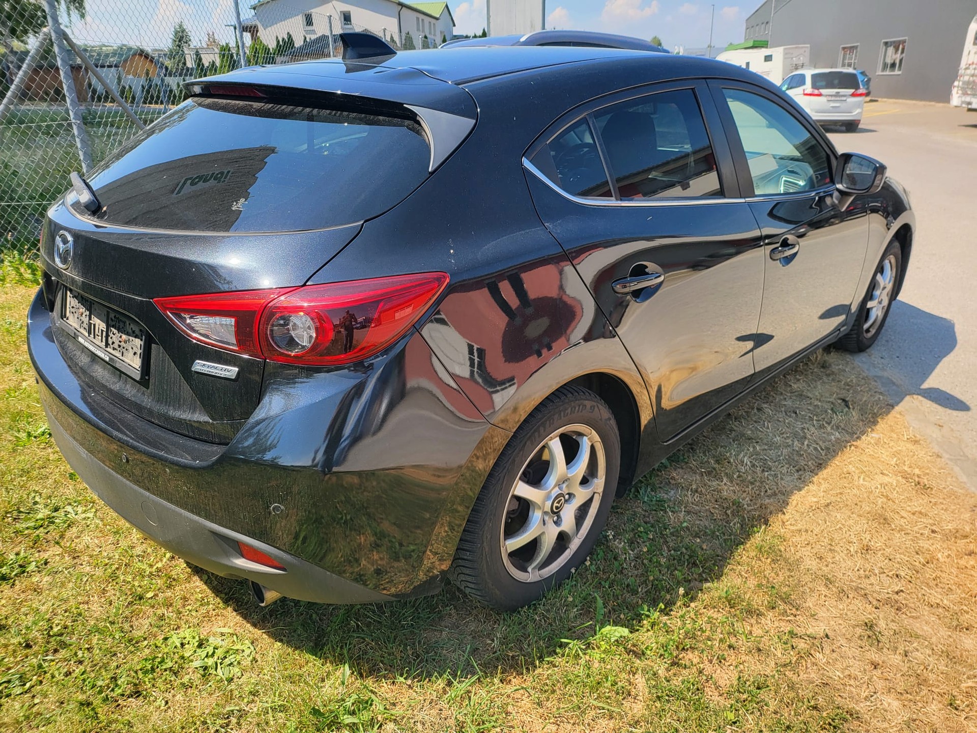 MAZDA 3 2.0 16V Revolution-image-4