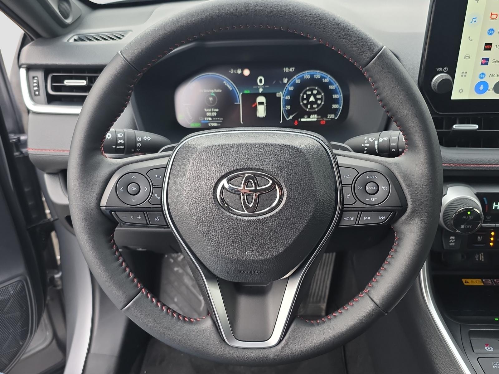TOYOTA RAV4 2.5 Plug-In-Hybrid Platinum-image-13