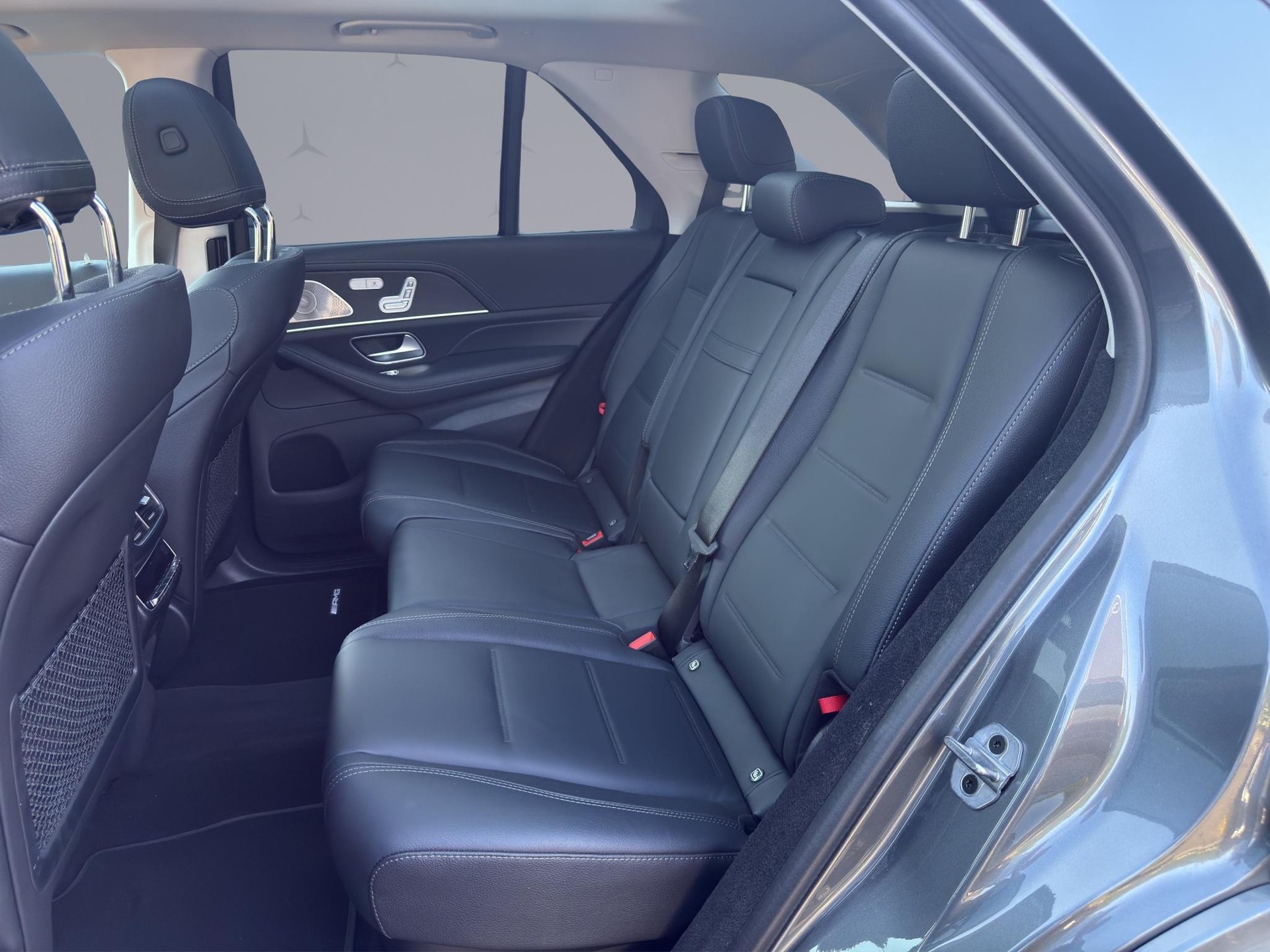 MERCEDES-BENZ GLE 450 AMG Line 4matic-image-12