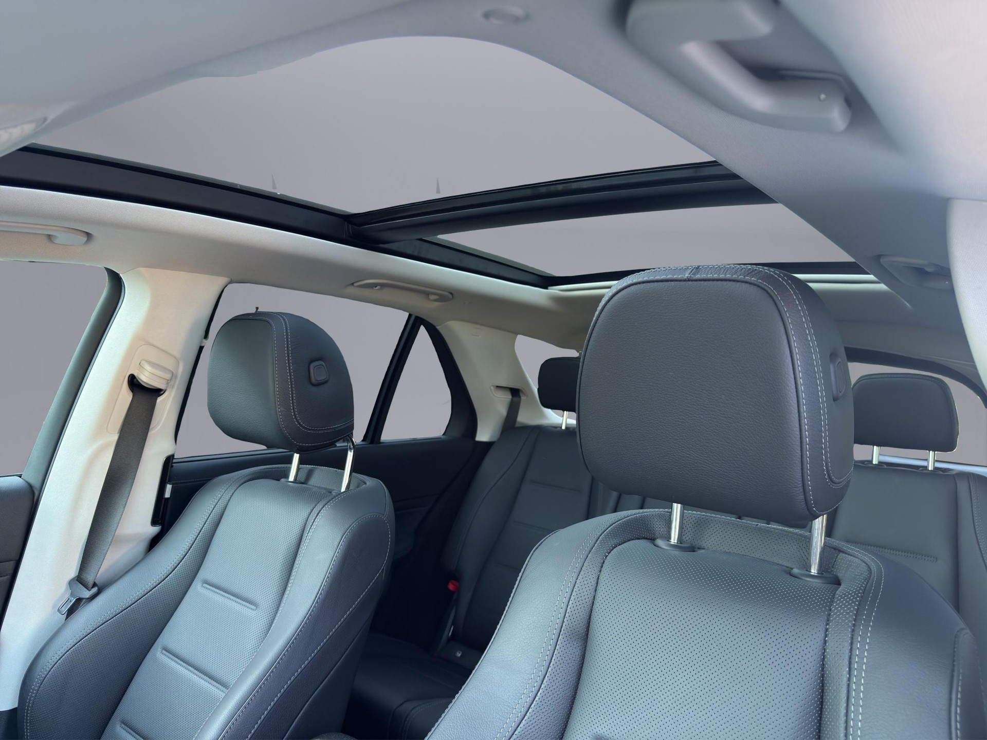 MERCEDES-BENZ GLE 450 AMG Line 4matic-image-19